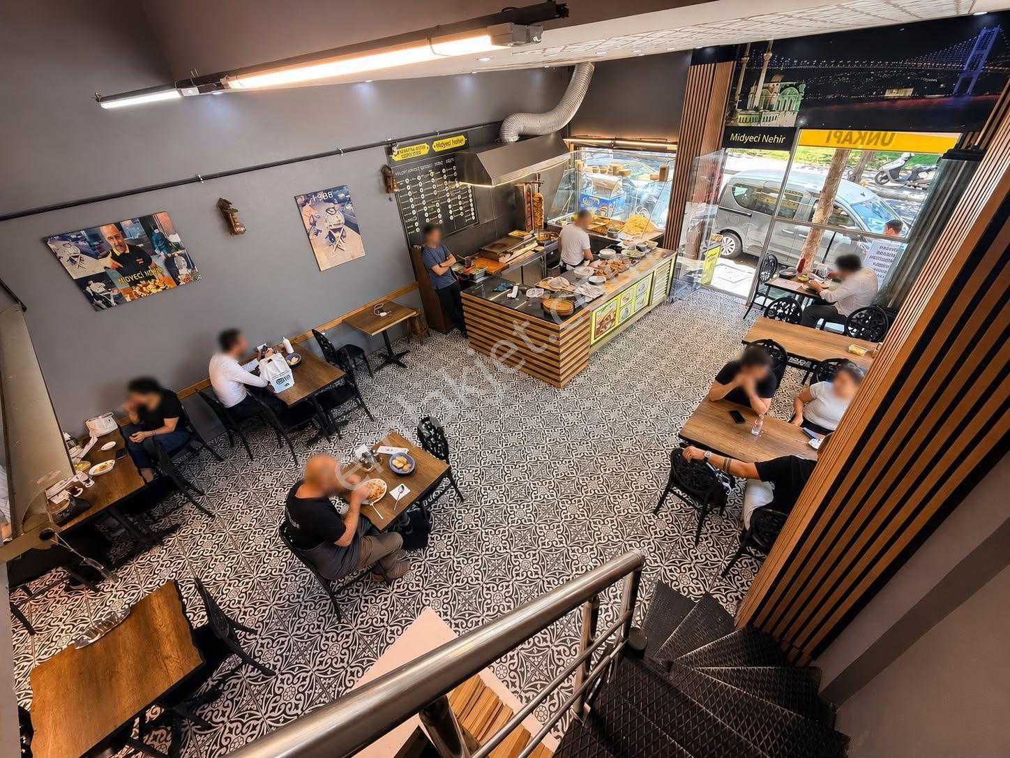 Şişli 'de Aktif Çalışan Hazır Kurulu Devren Kiralık Restoran - Görsel 11