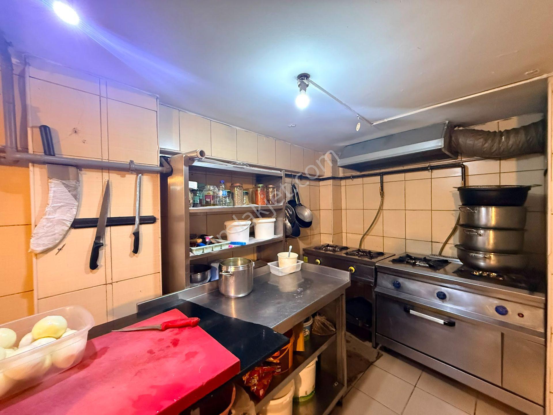 Şişli 'de Aktif Çalışan Hazır Kurulu Devren Kiralık Restoran - Görsel 7