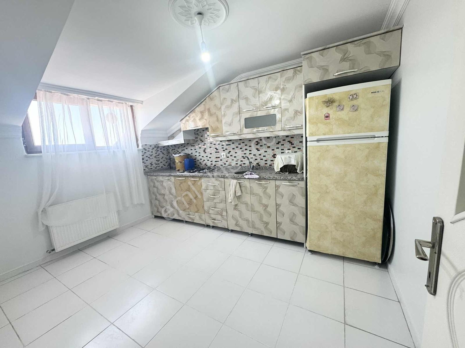 Yoldaş İnş Satılık 5+2 250 M2 10 Yaşında 2 Aileye Uygun Dublex - Görsel 22