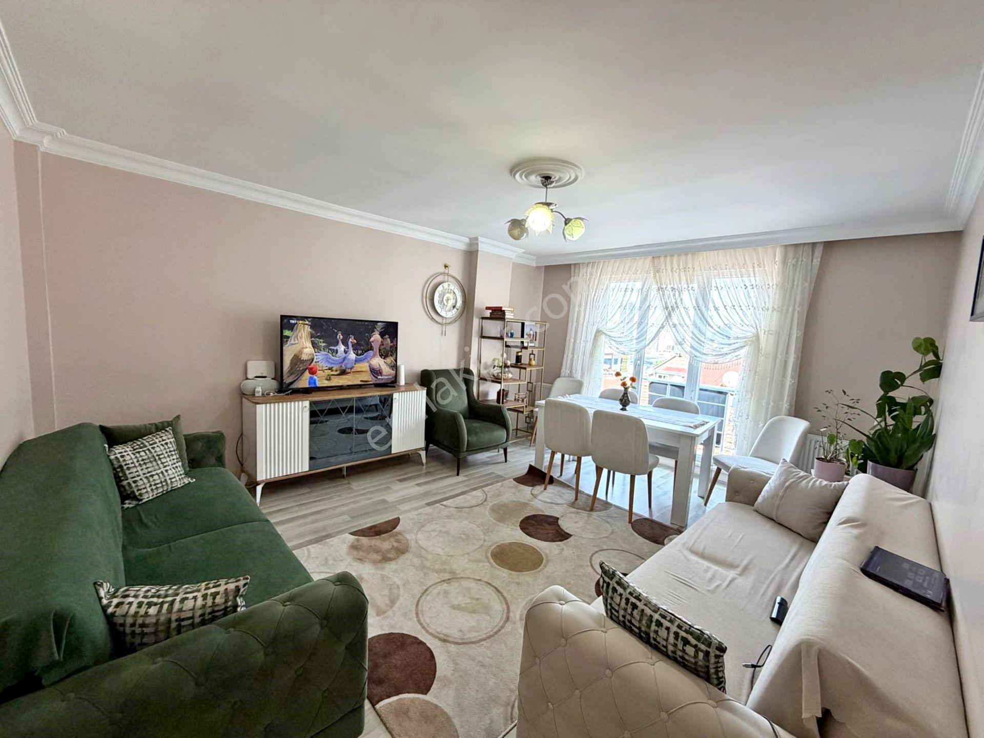 Alban'dan Metrobüse 1dk 90m² 2+1 Satılık Balkonlu Arakat Daire - Görsel 2