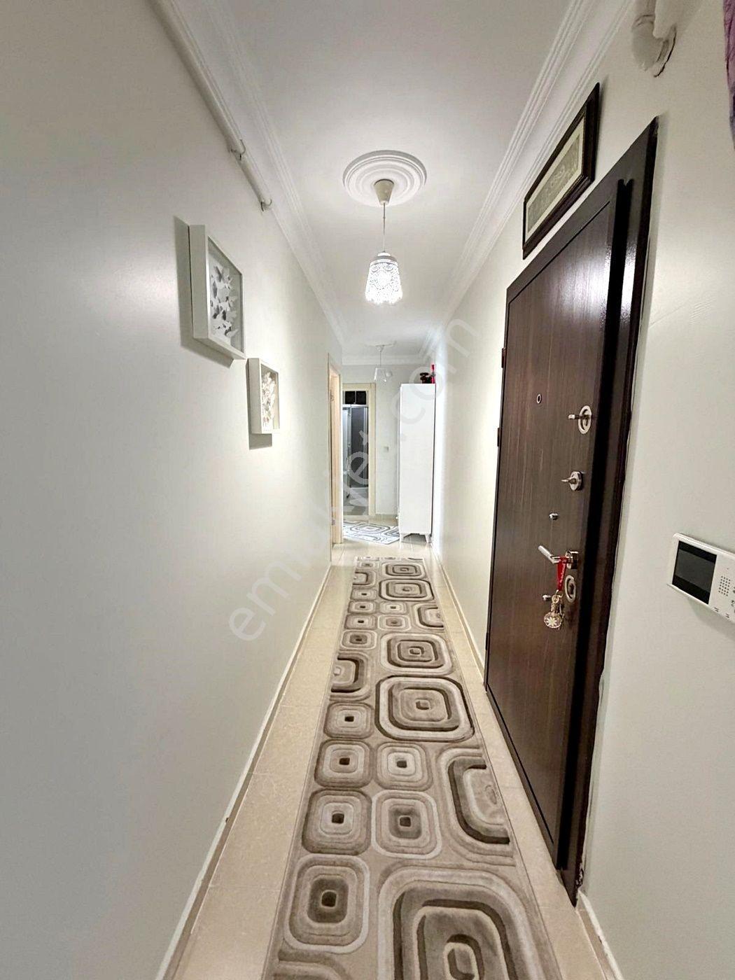 Alban'dan Metrobüse 1dk 90m² 2+1 Satılık Balkonlu Arakat Daire - Görsel 13