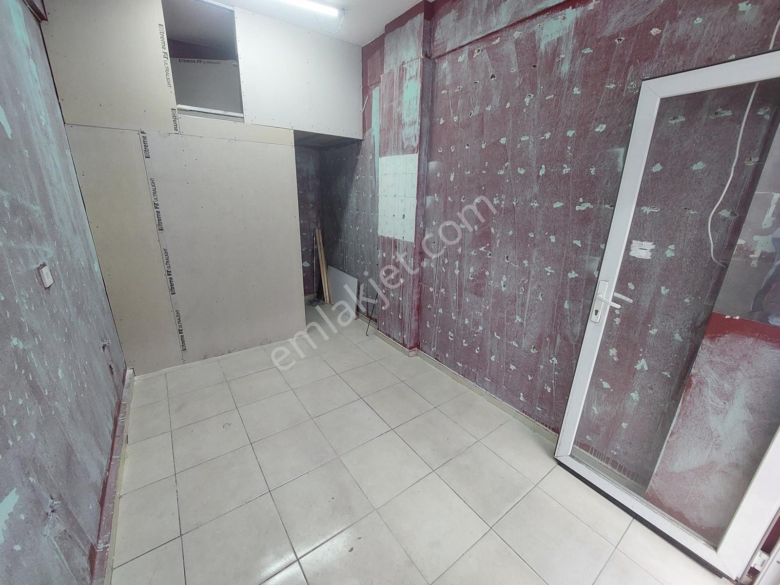 Şeref Emlak Kiralık Dükkan 13,000 Tl - Görsel 12