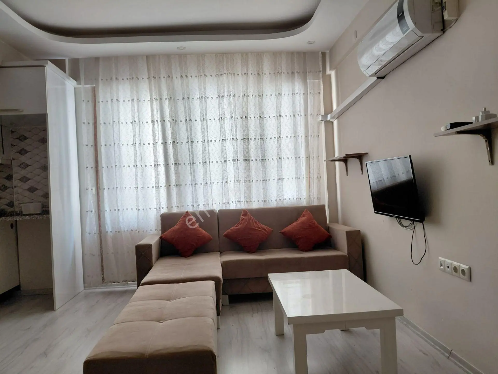 Ecf Emlak'tan Şehir Merkezinde 1+1 Eşyalı Kiralık Daire - Görsel 3