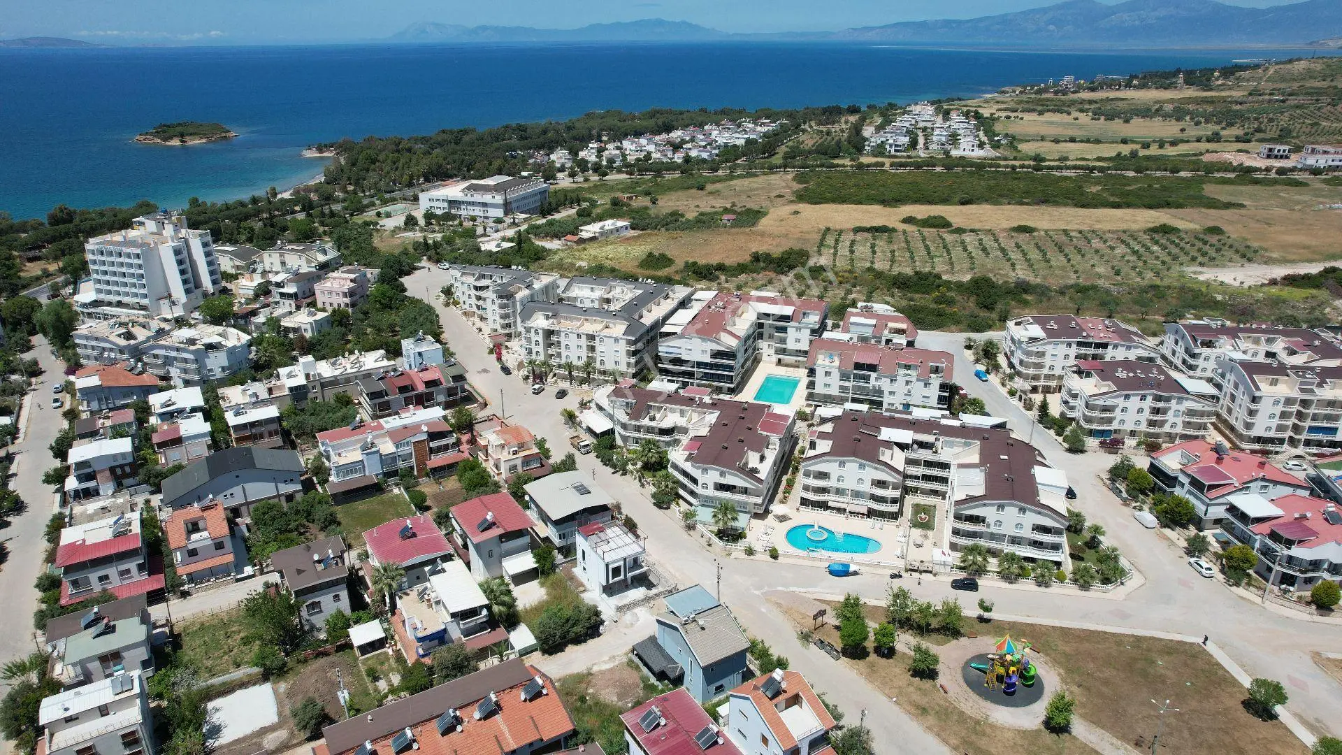 Didim Mavişehirde Denize 400 Metre Havuzlu Sitede 1+1 Daire - Görsel 2