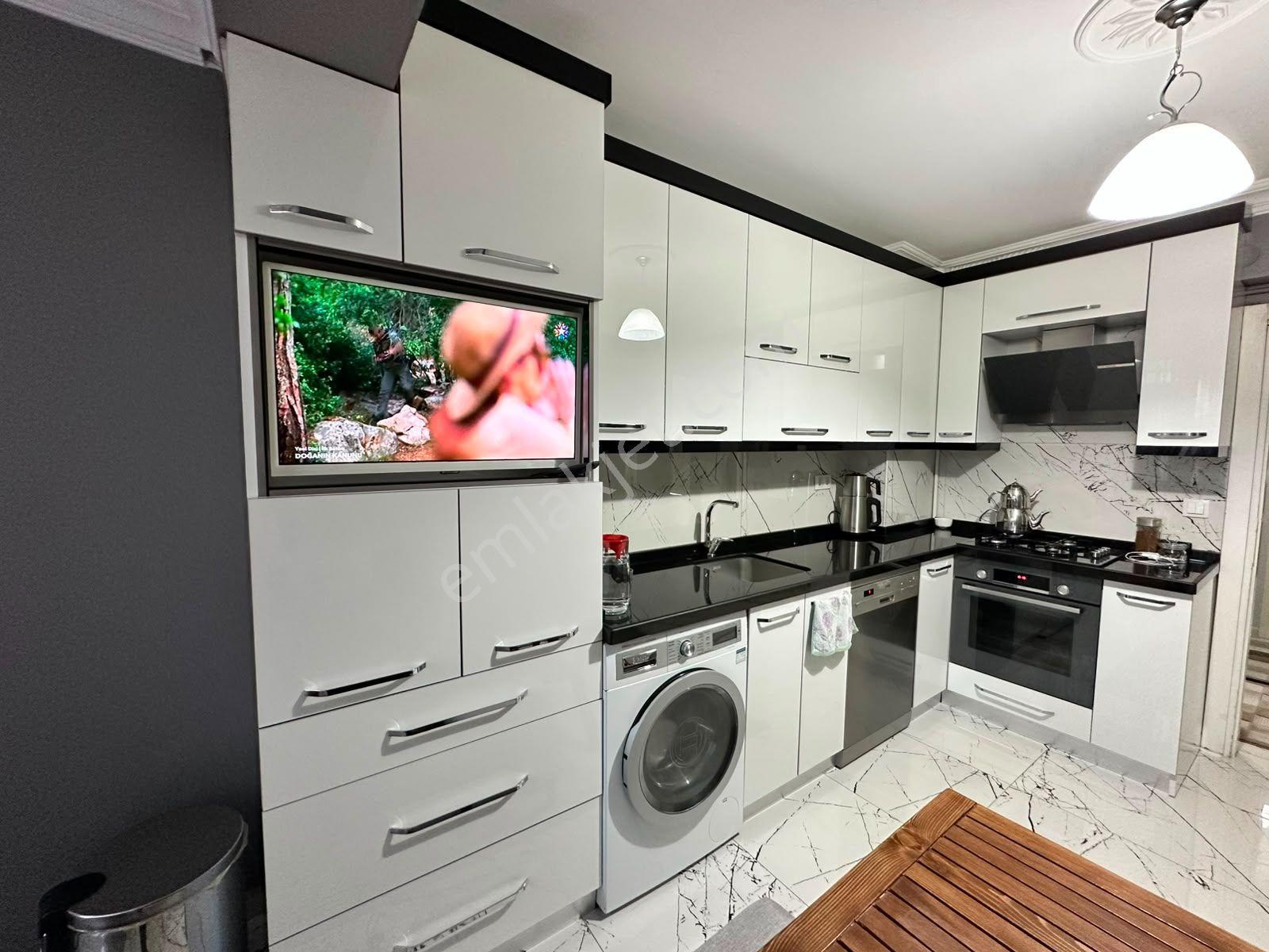 Uzman Emlak Ofisinden İncirli Mh.de Katta Full Yapılı Orta Kat 3+1 Daire - Görsel 13
