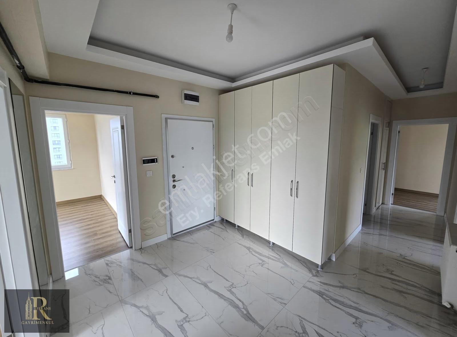 Bağlıca'da Teras Balkon Manzaralı Ara Kat Geniş Kiralık3+1 Daire - Görsel 19