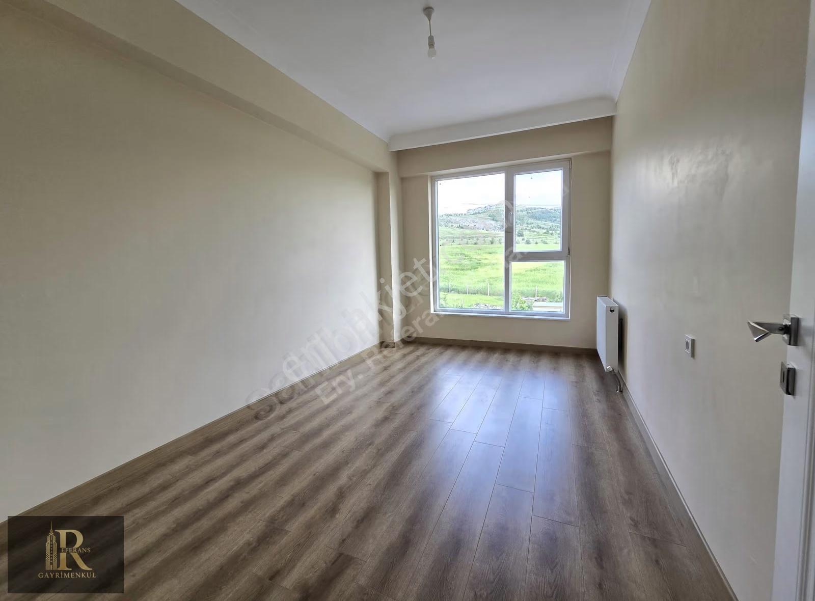 Bağlıca'da Teras Balkon Manzaralı Ara Kat Geniş Kiralık3+1 Daire - Görsel 8