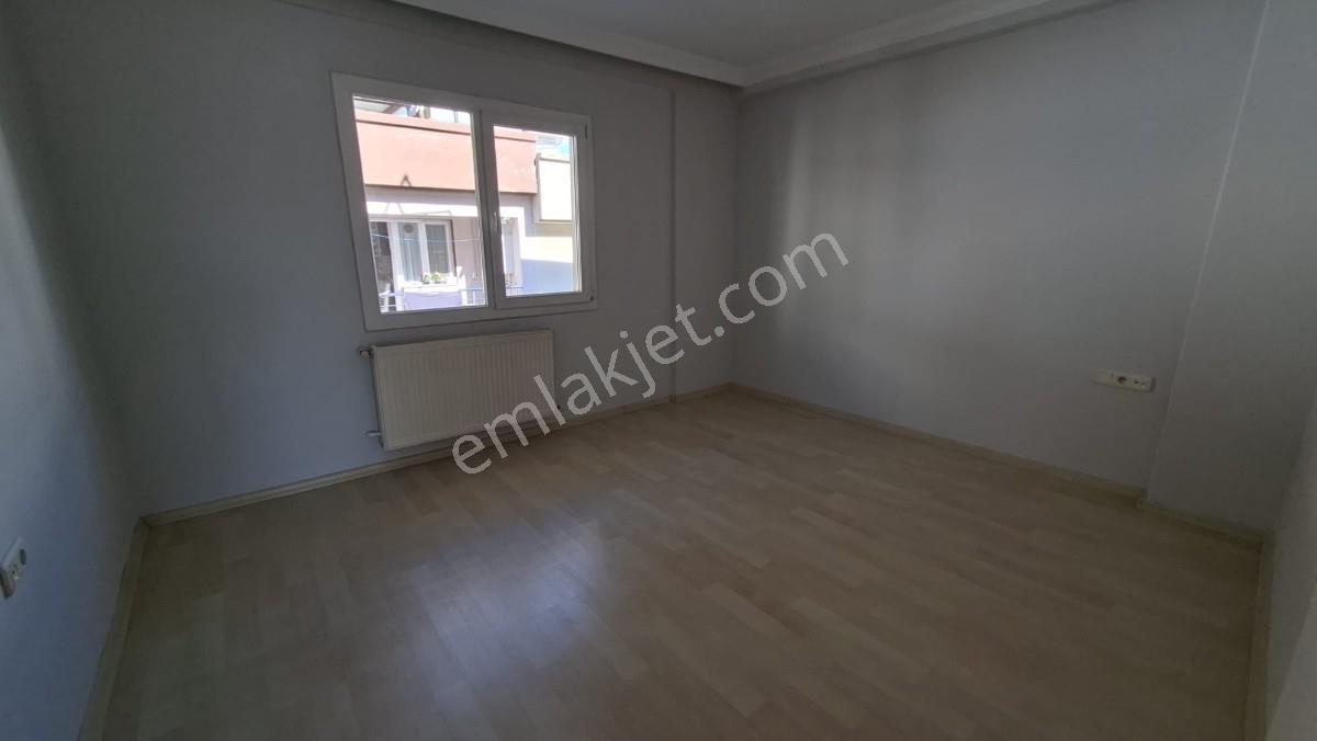 İzban Yakını Çift Banyolu 2+1 Kiralık Daire - Görsel 17