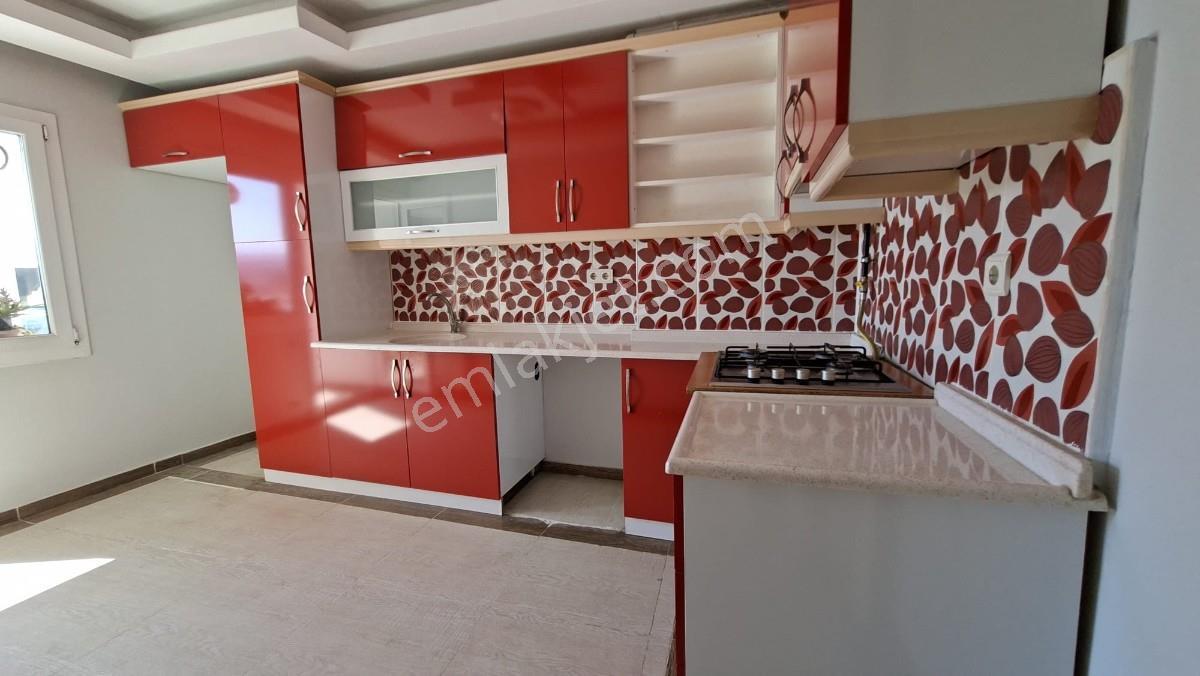 İzban Yakını Çift Banyolu 2+1 Kiralık Daire - Görsel 30