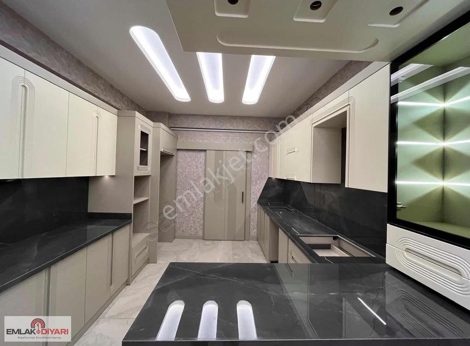Emlak Diyarından Karataş Merkezde 2.5+1 Satılık Daire - Görsel 3