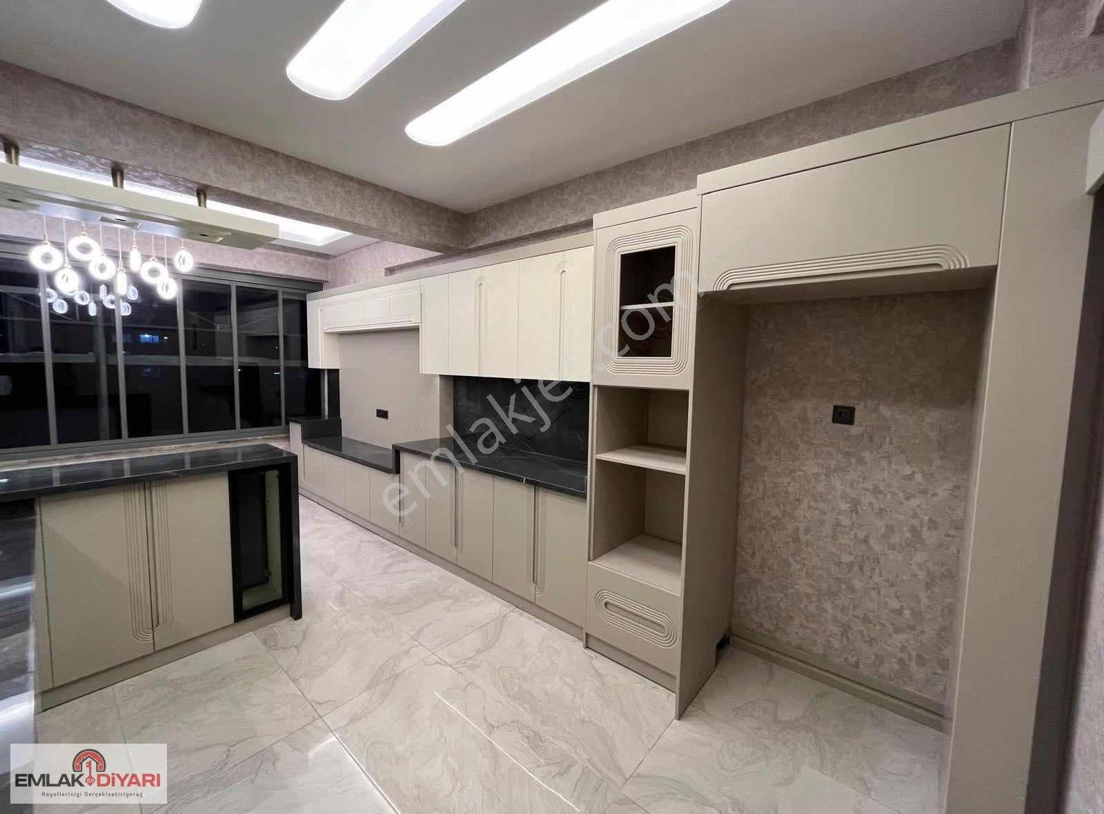 Emlak Diyarından Karataş Merkezde 2.5+1 Satılık Daire - Görsel 16