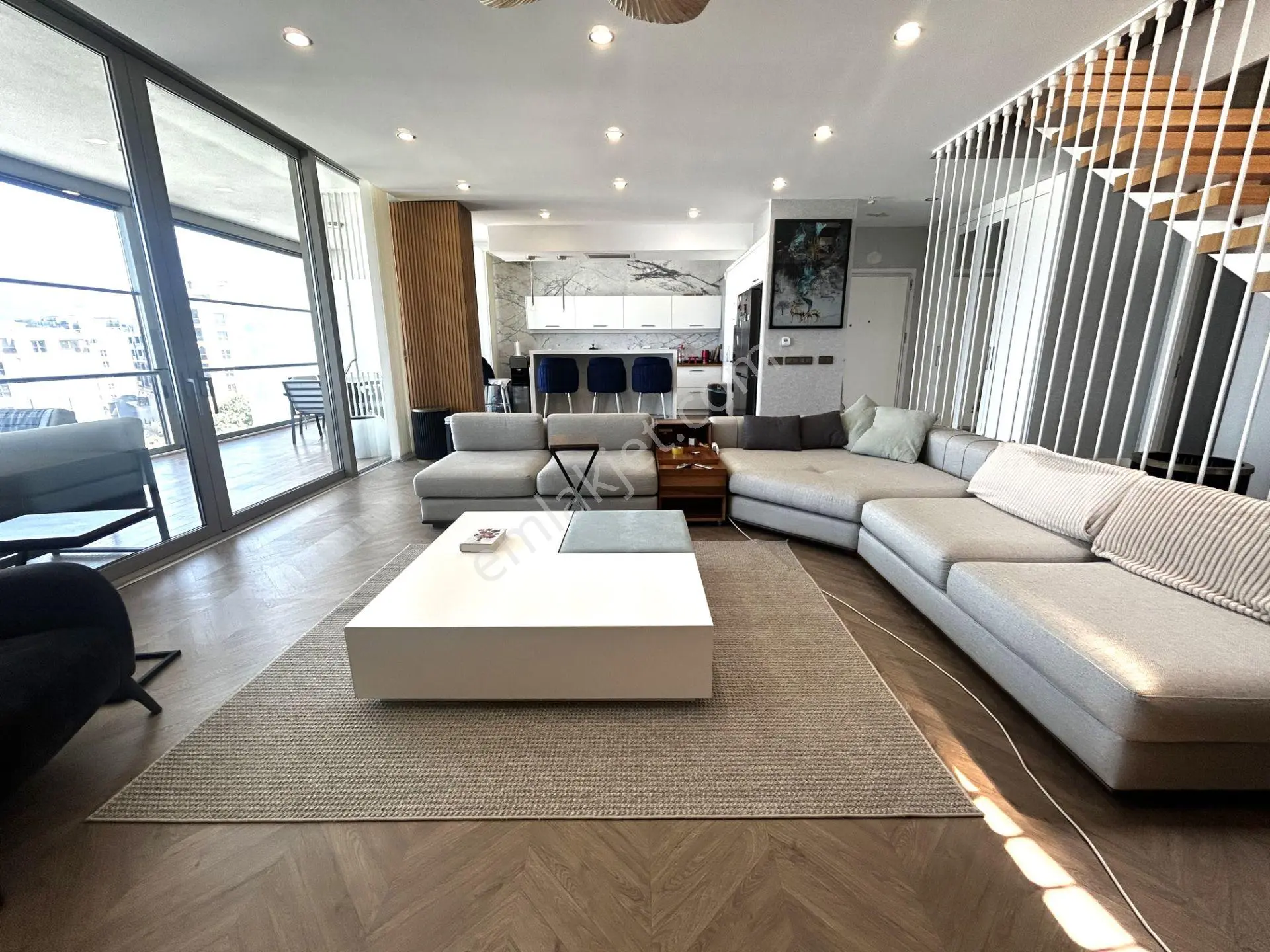 İdenova’dan Güzelyalı’da Muhteşem Deniz Manzaralı 4+1 Lüks Dubleks Daire - Görsel 2