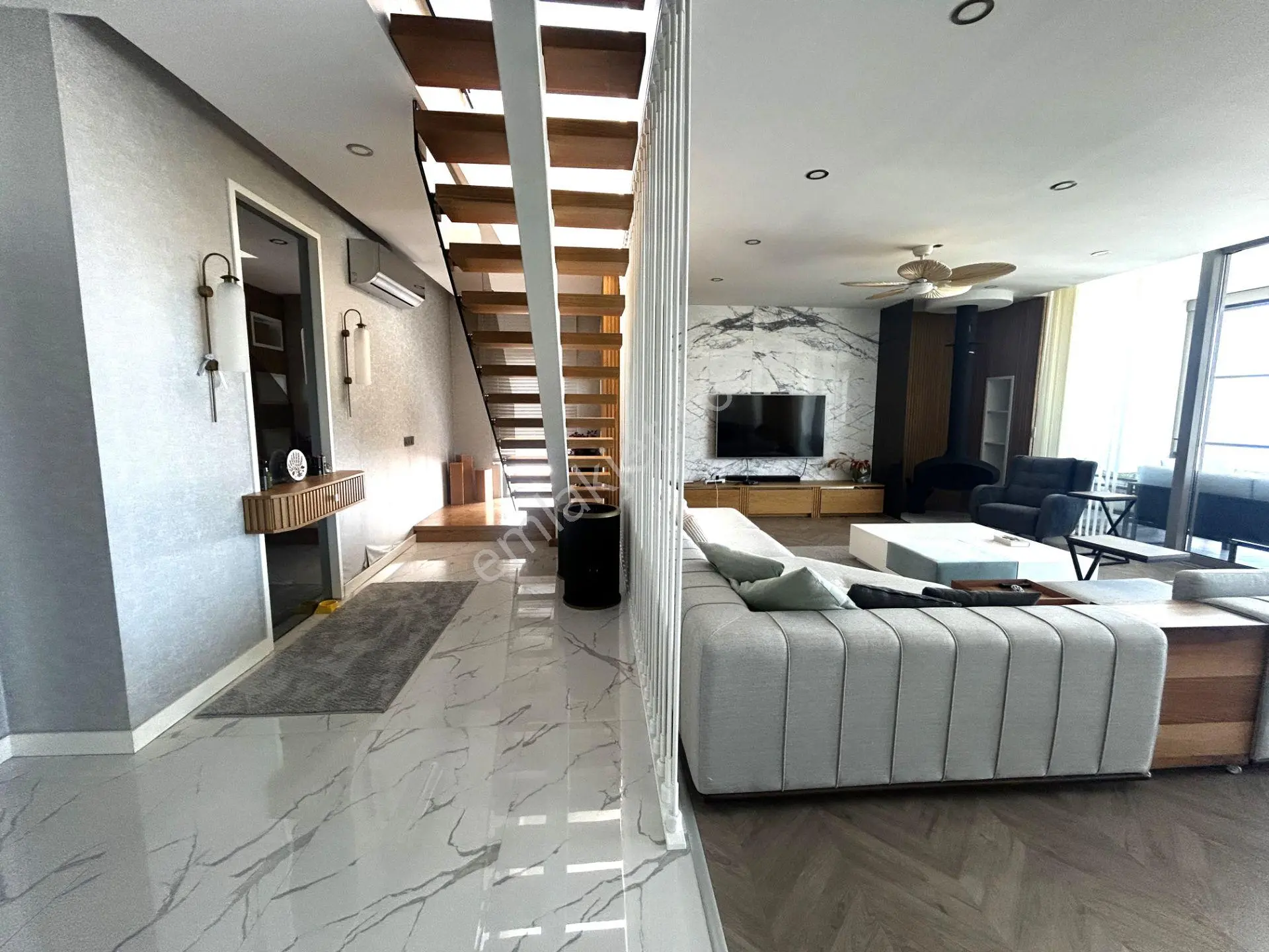 İdenova’dan Güzelyalı’da Muhteşem Deniz Manzaralı 4+1 Lüks Dubleks Daire - Görsel 9