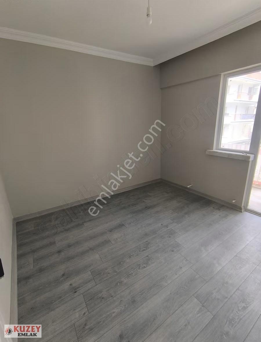Kuzey Emlak'tan Ara Katta Full Yapılı Ön Cephe Satılık Daire - Görsel 9
