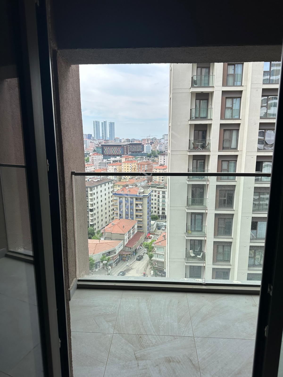 Kadıköy'de Metro Ve Metrobüse Yakın 3+1 - Görsel 7