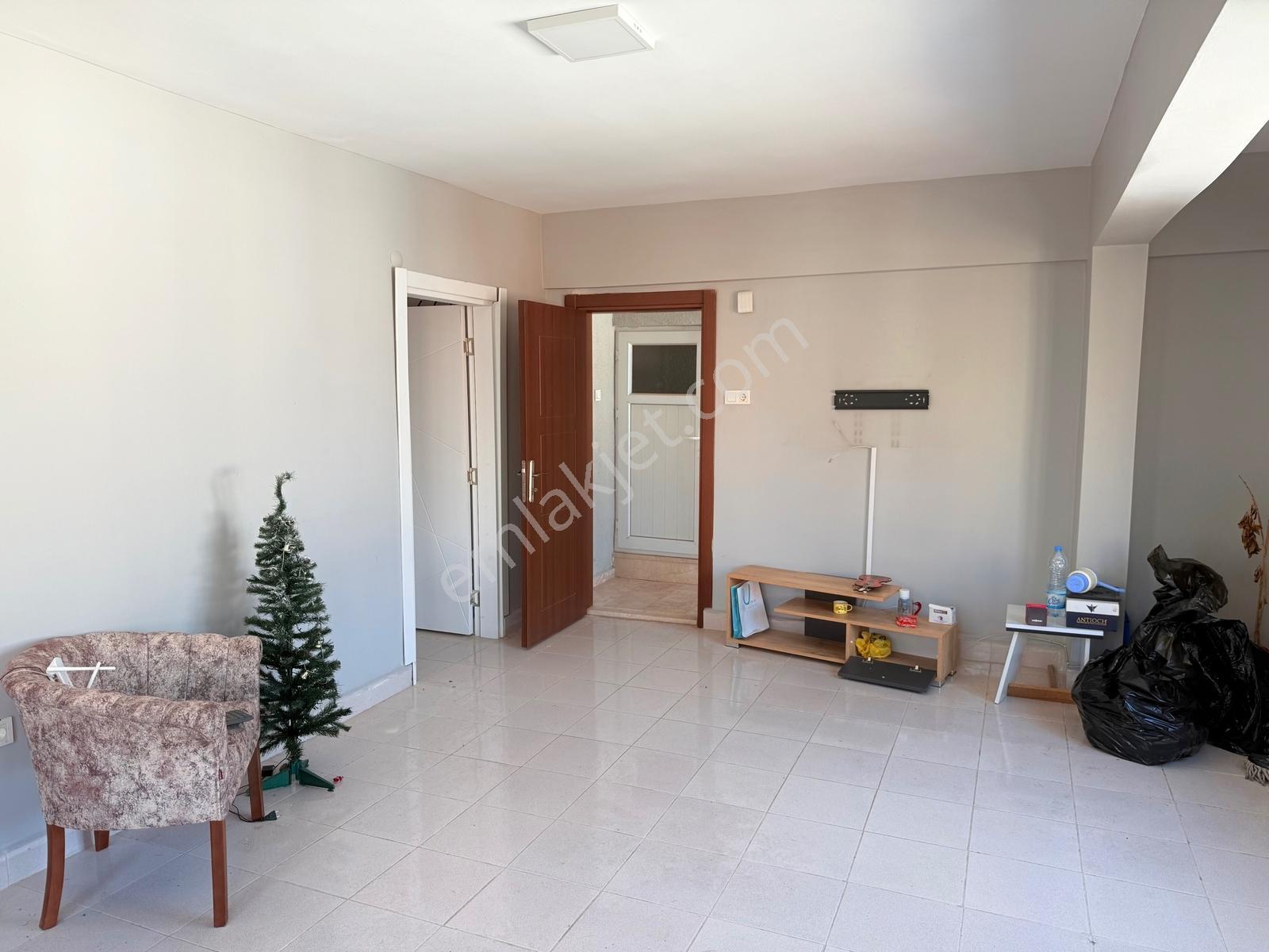 İznik Merkezde Kiralık Ofis Fırsatı - Görsel 4