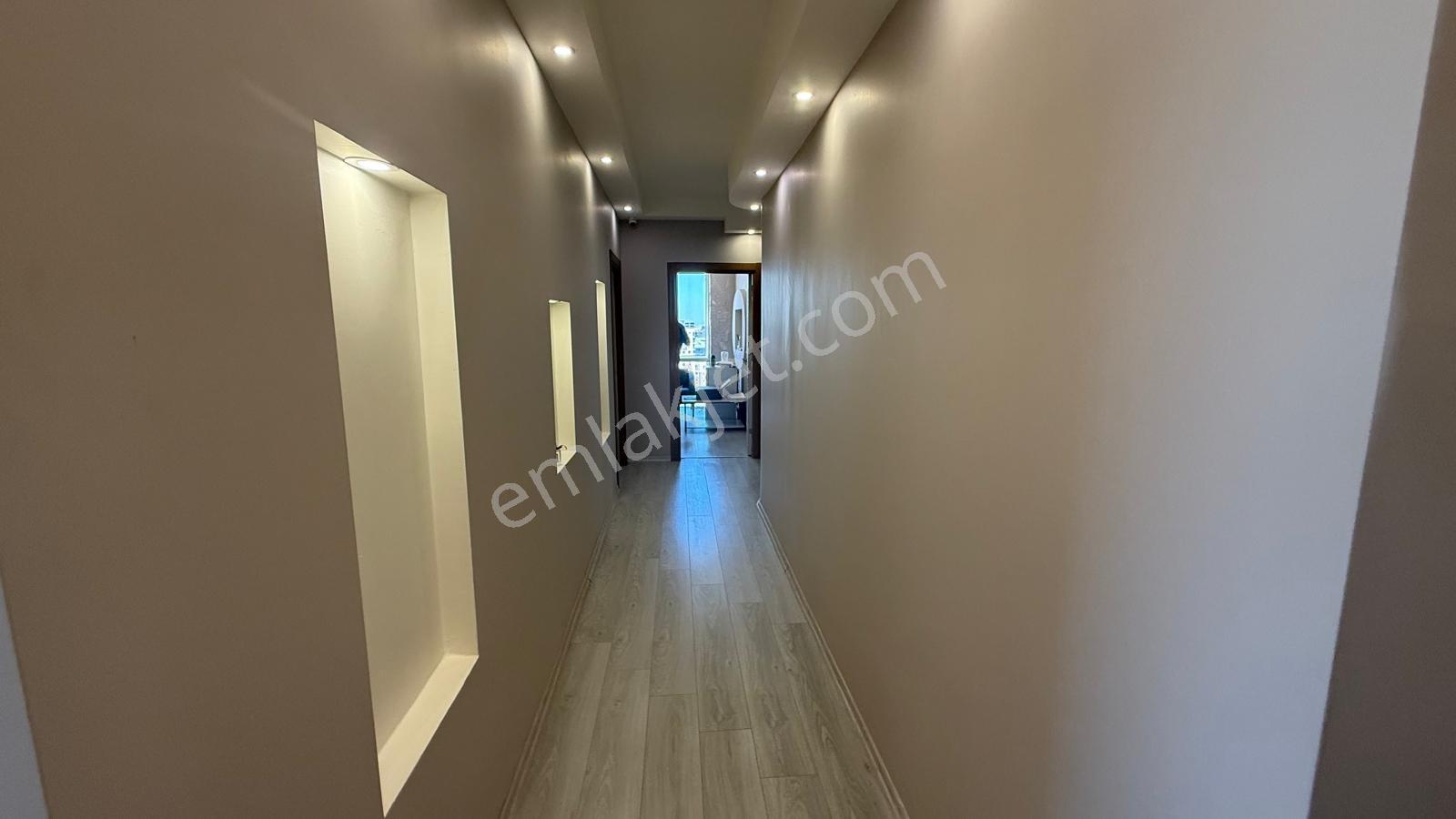 Turyap Hürriyetten Real Towersda Kiracılı 150 M² Satılık Ofis - Görsel 15
