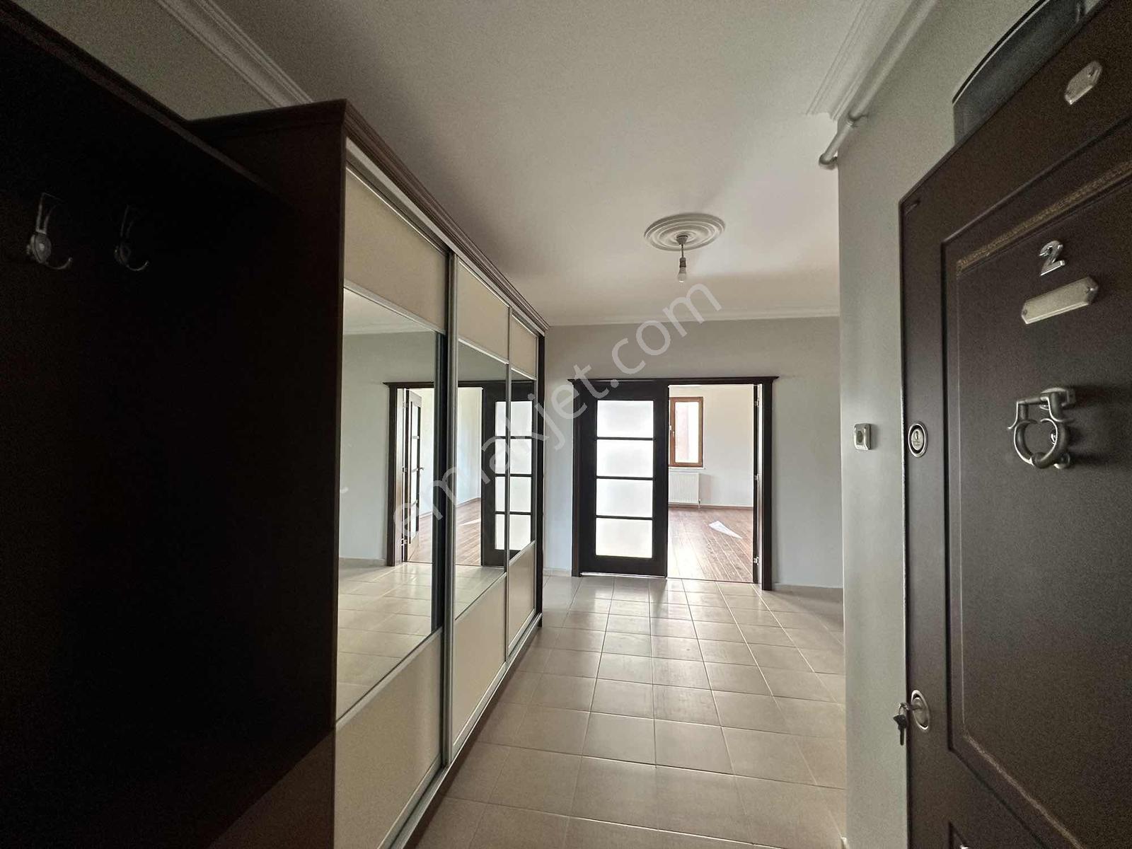 Remax Dem'den Elitkent Sitesinde Satılık 4+1 Fırsat Daire - Görsel 7