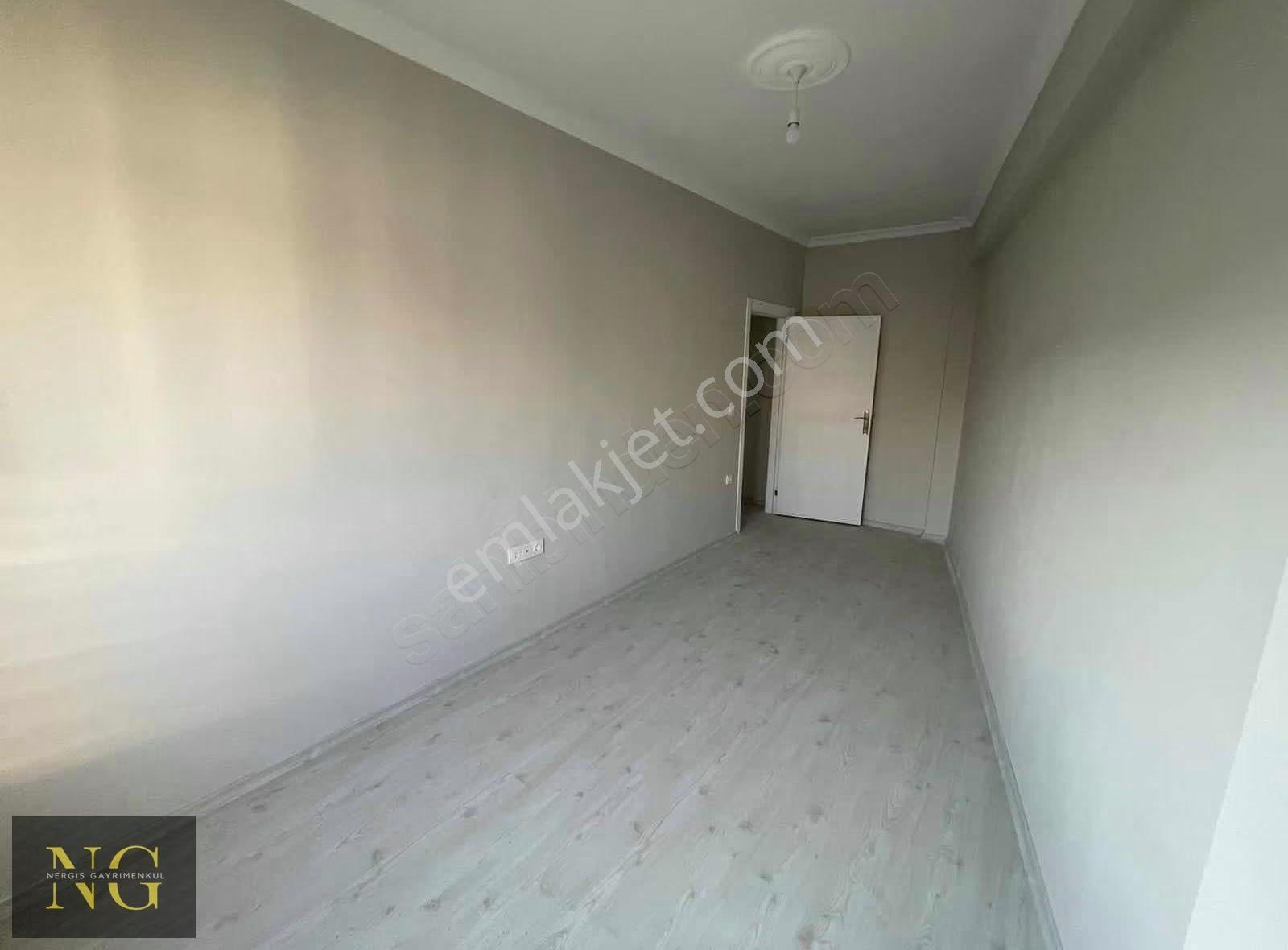 Nergis Den Hoşaplıoğlunda Kiralık 4+1 Dubleks Daire - Görsel 23