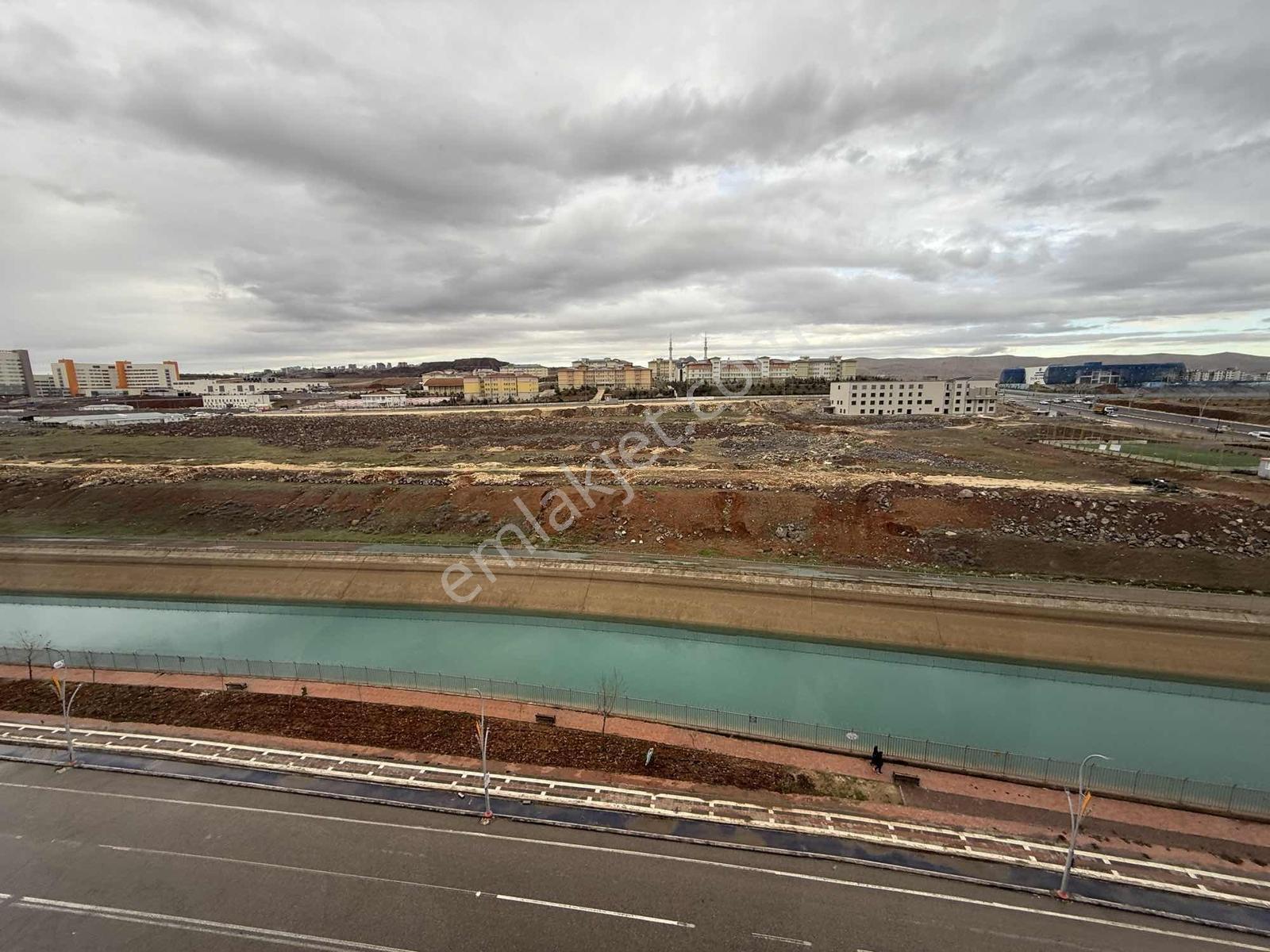 Çırağan'dan Kanal Boyun'da Satılık 4+1 Site İçi Ultra Lüks Daire - Görsel 18