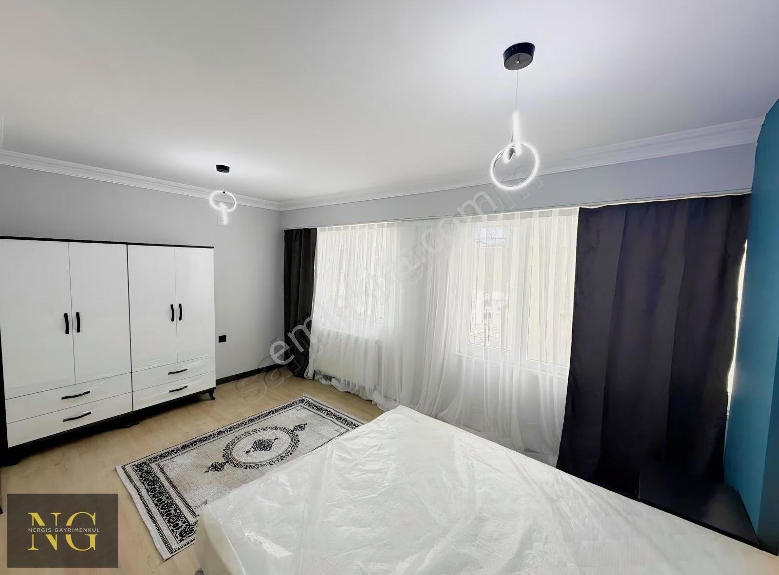Nergisden Satılık Ara Kat Full Lüks Tasarım Eşyalı Daire - Görsel 29