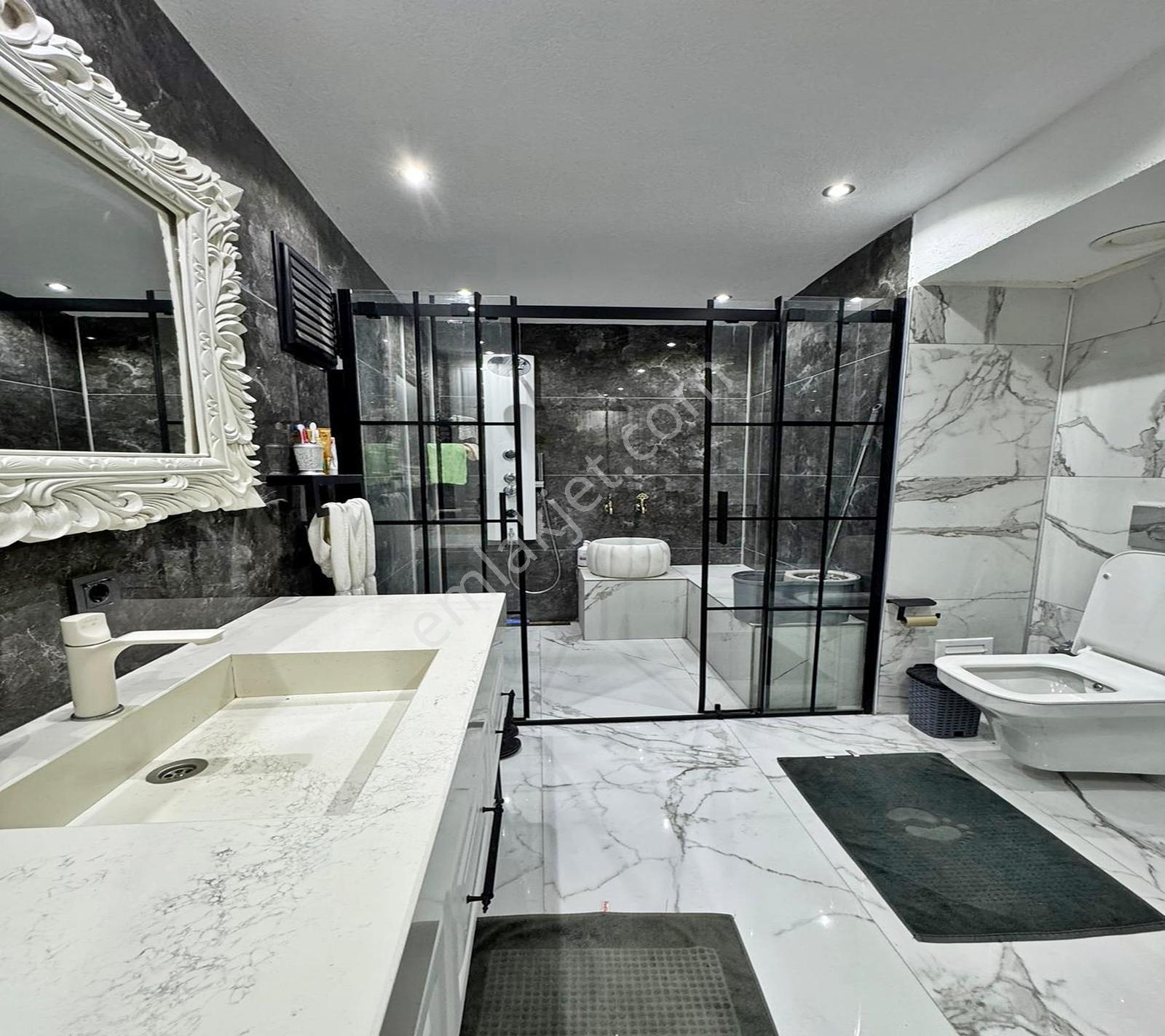 Şile İmrendere'de Site İçi Güvenlikli 4+1 Satılık Villa - Görsel 12