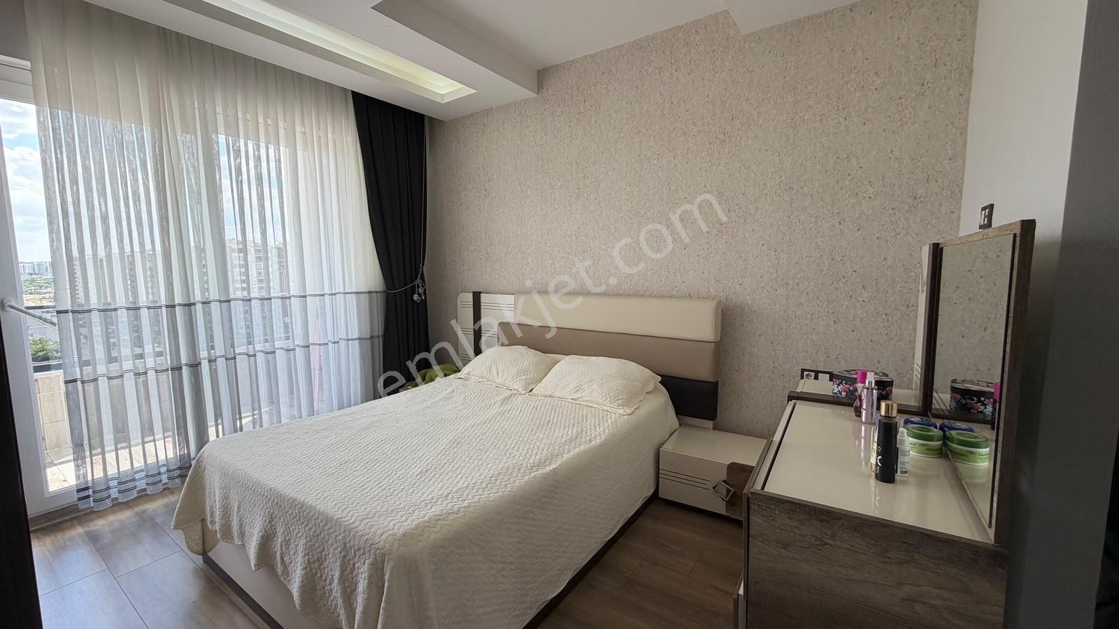 Fabrika Mahallesinde 3,5+1 Satılık Daire - Görsel 19