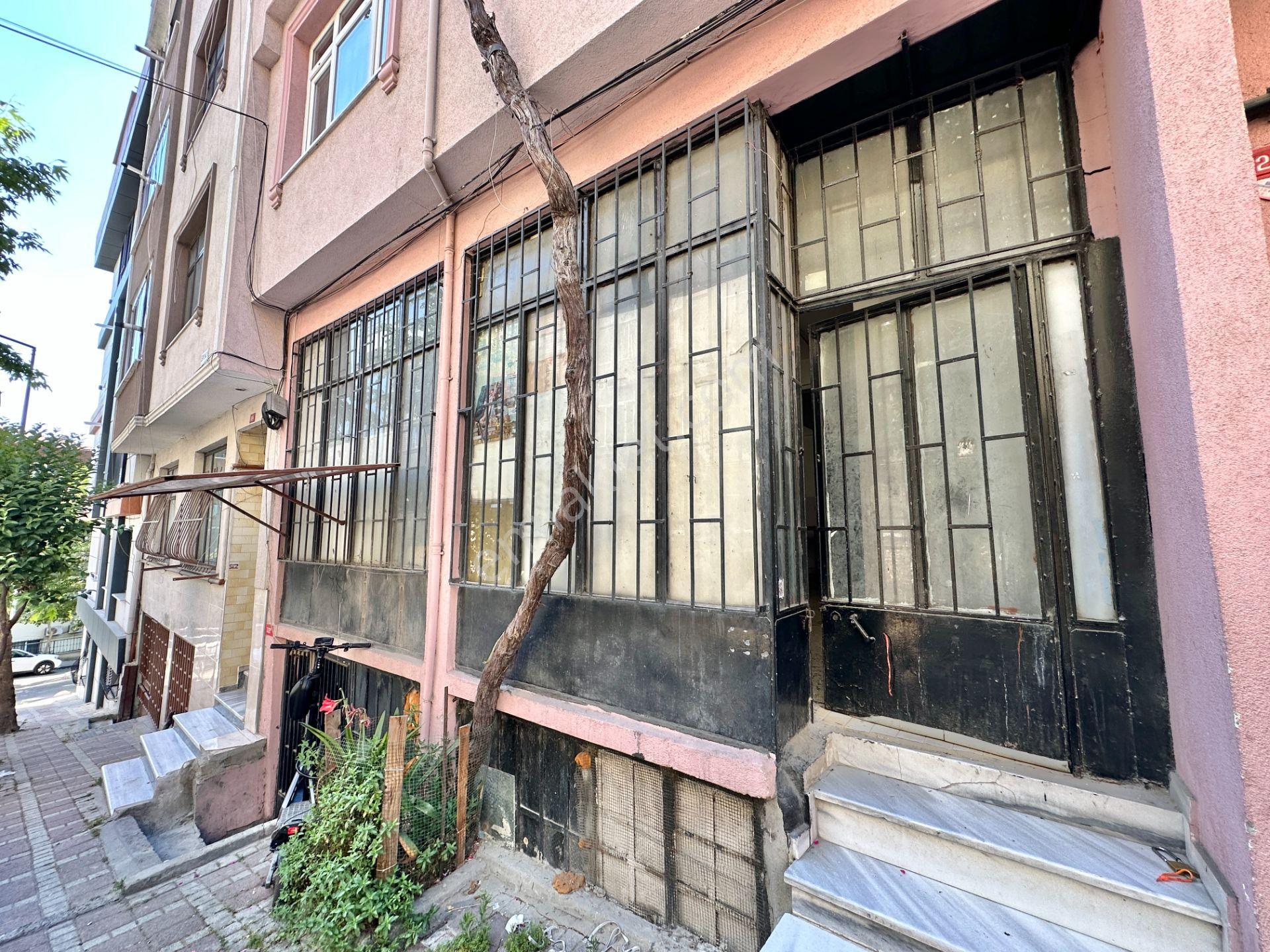 Bayrampaşa Kartaltepe'de Forum İstanbul'a Yakın Kiralık Dükkan - Görsel 9