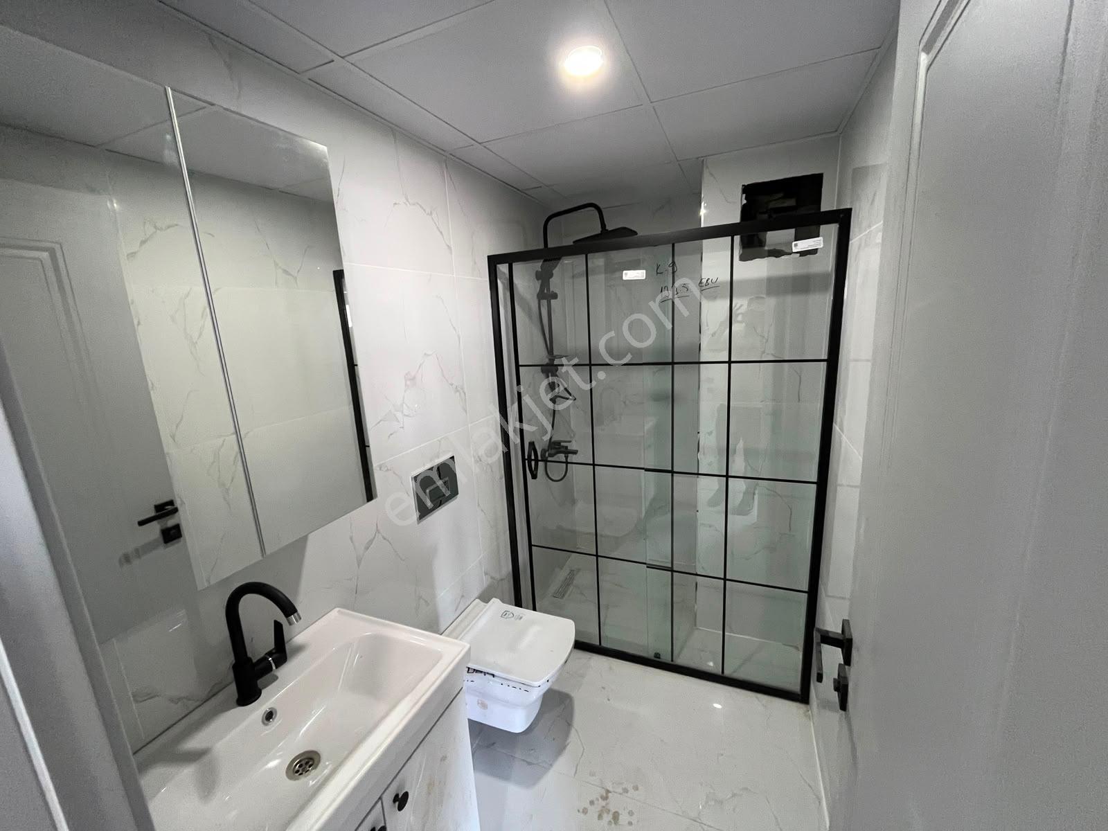 Sultangazi Cebeci'de Site İçerisinde 3+1 Ferah Kiralık Daire - Görsel 8