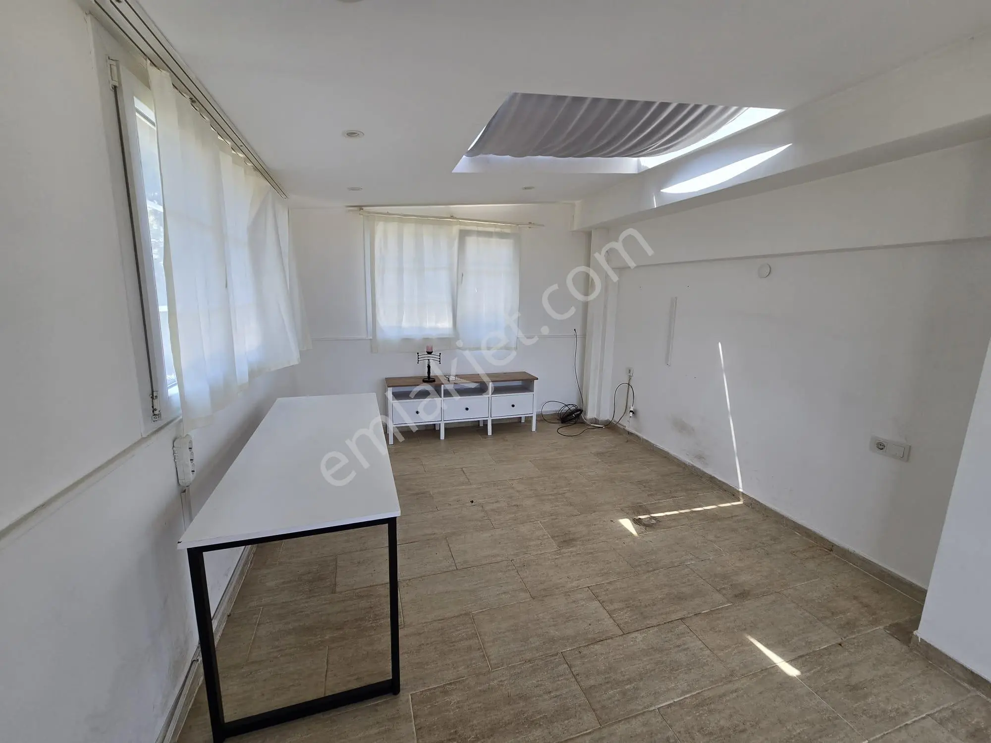 Balçova Çetin Emeç Mah. D.gazlı, Havuzlu Kiralık 6+1 Villa - Görsel 21