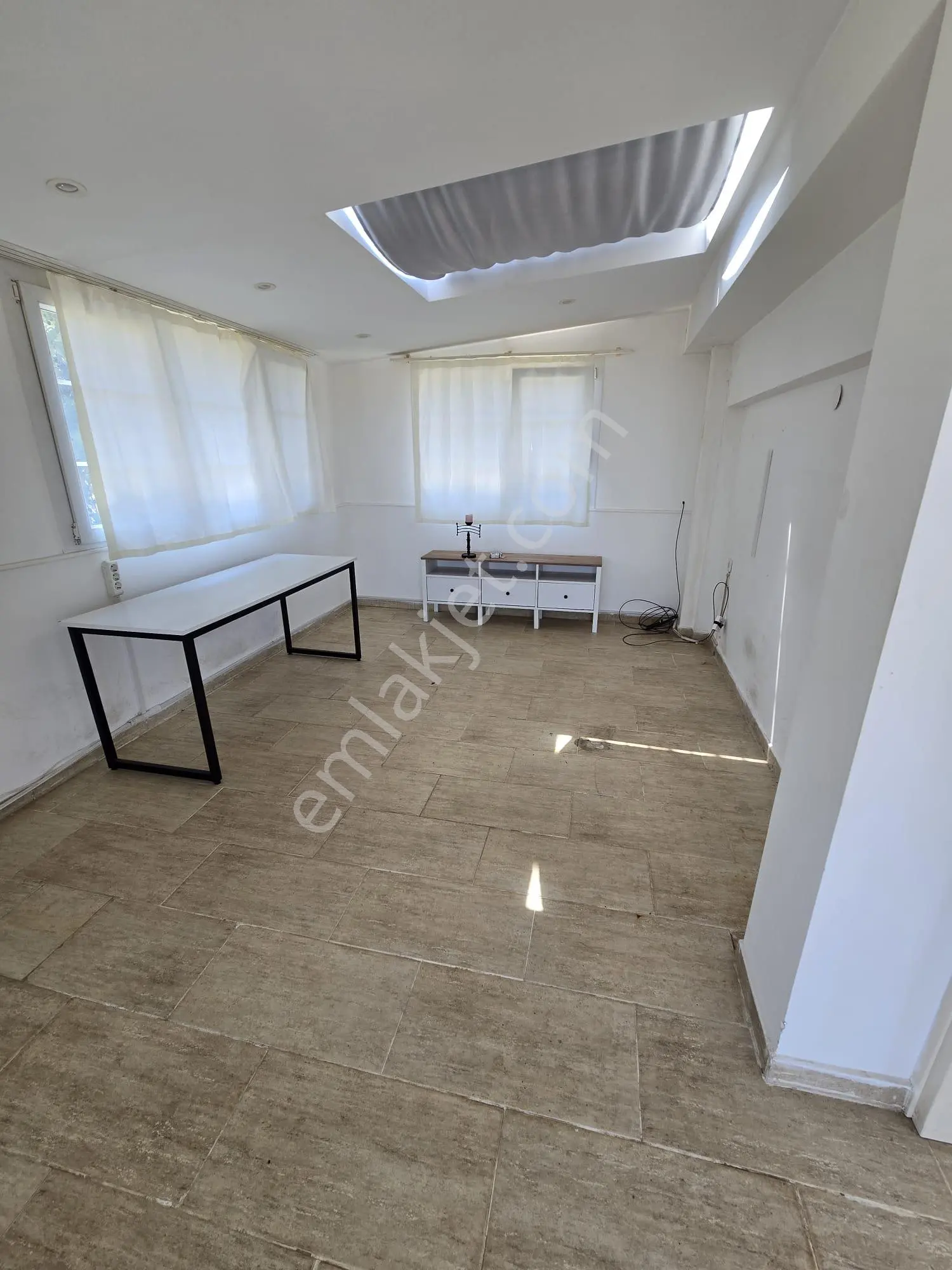 Balçova Çetin Emeç Mah. D.gazlı, Havuzlu Kiralık 6+1 Villa - Görsel 19