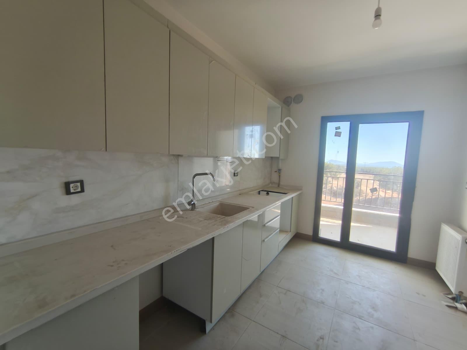 Adana Sarıçam Göztepe Tokilerinde Zemin Katta Kiralık 2+1 Fırsat Daire 2+1 - Görsel 10