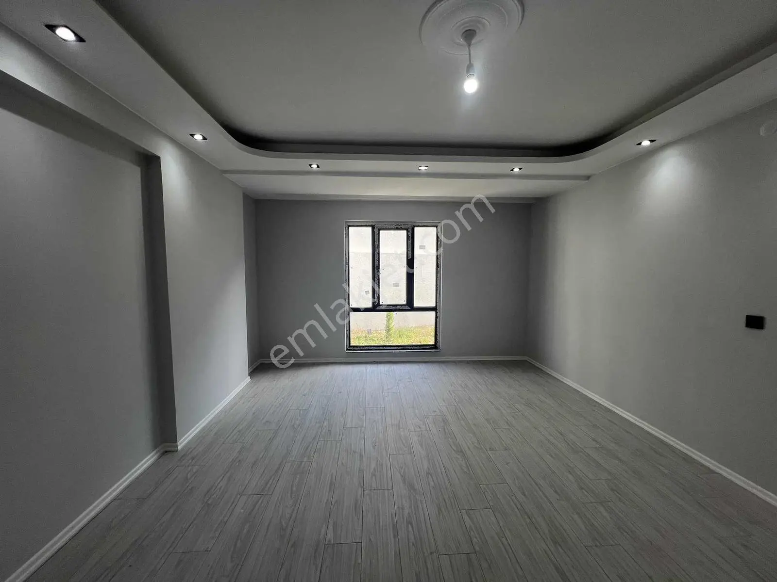 Çerkezköy İstasyon Mah. Havuzlu Site İçi Lüx 2+1 - Görsel 4