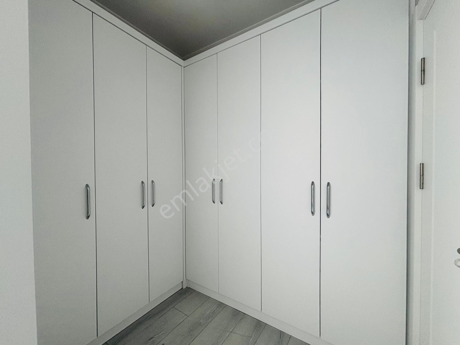 Güven'den 7/24 Güvenlikli,saunalı,havuzlu,k.otoparklı 3+1 Daire - Görsel 15