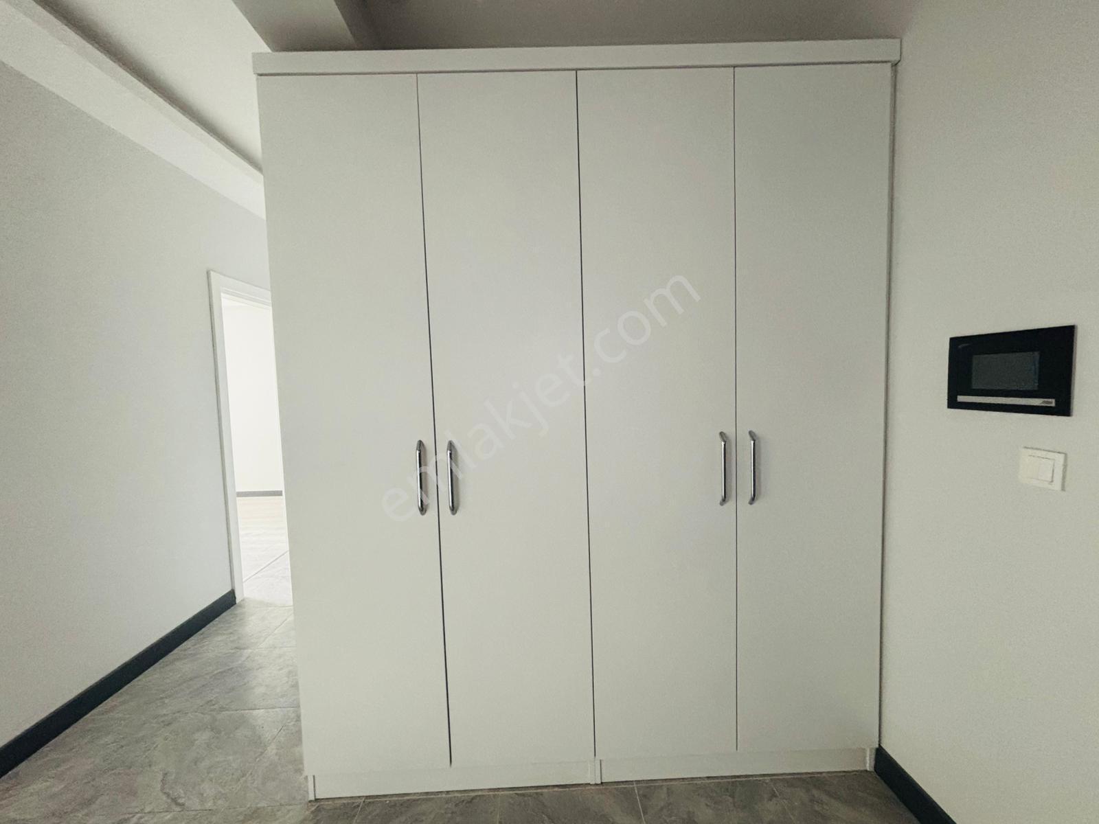 Güven'den 7/24 Güvenlikli,saunalı,havuzlu,k.otoparklı 3+1 Daire - Görsel 20