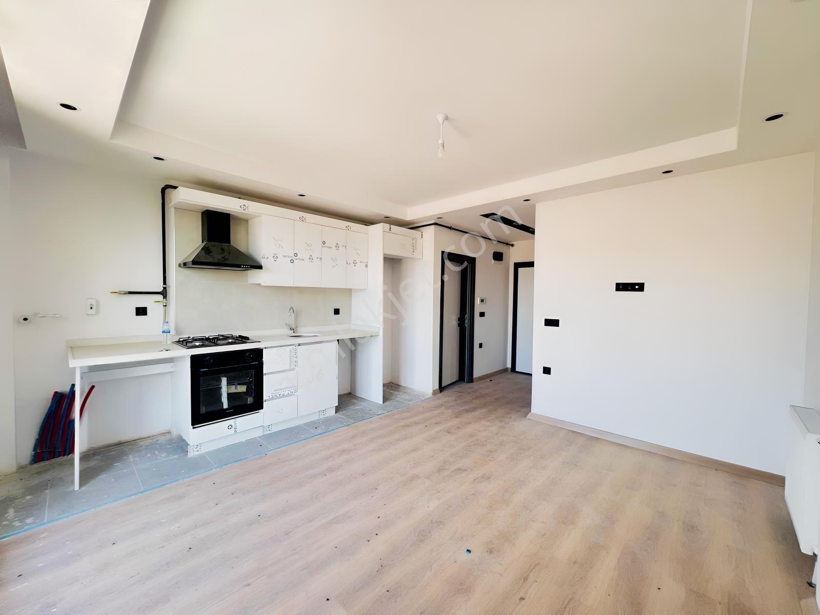 Var'dan Çerkezköy Polis Evi Arkasında 1+1 Lüx Daire - Görsel 11