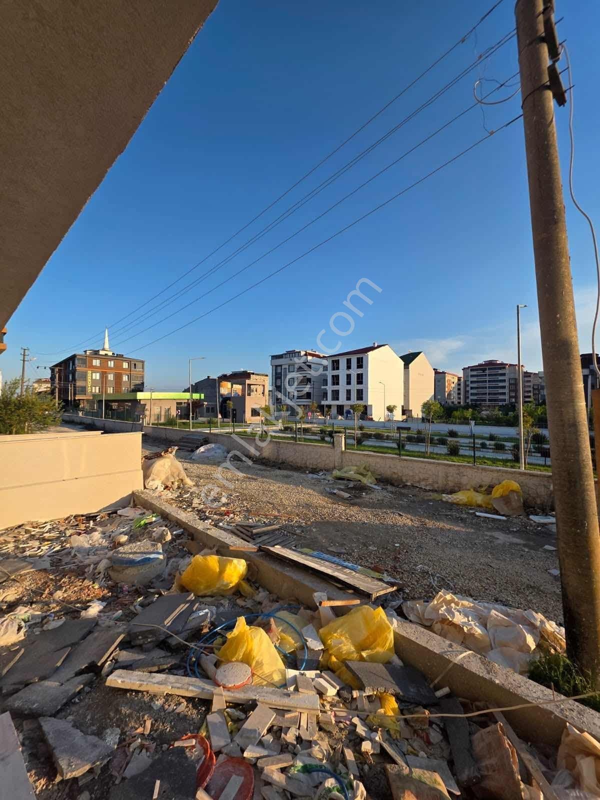 Var'dan Kapaklı Devlet Hastanesi Karşısında 2+1 Teraslı Daire - Görsel 24