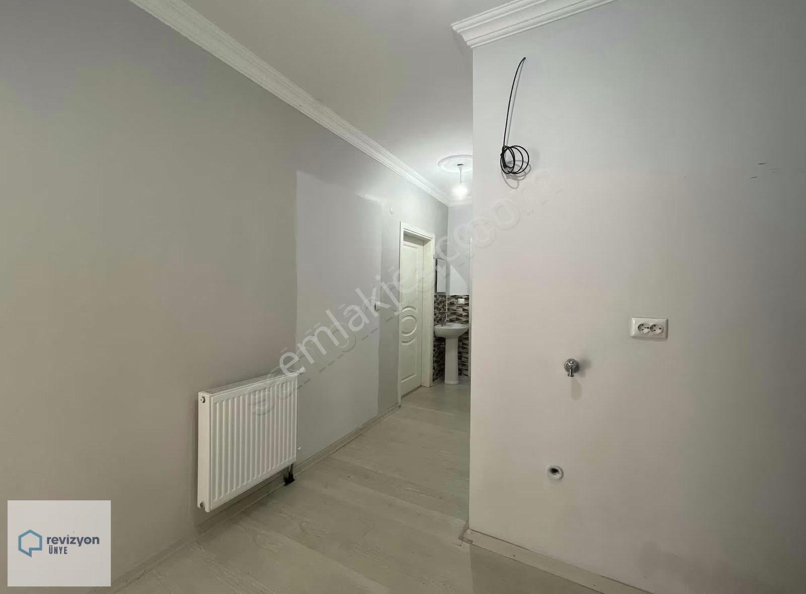 Revizyon'dan Çınarlık Mahallesinde Kiralık Daire Fırsatı!! - Görsel 8