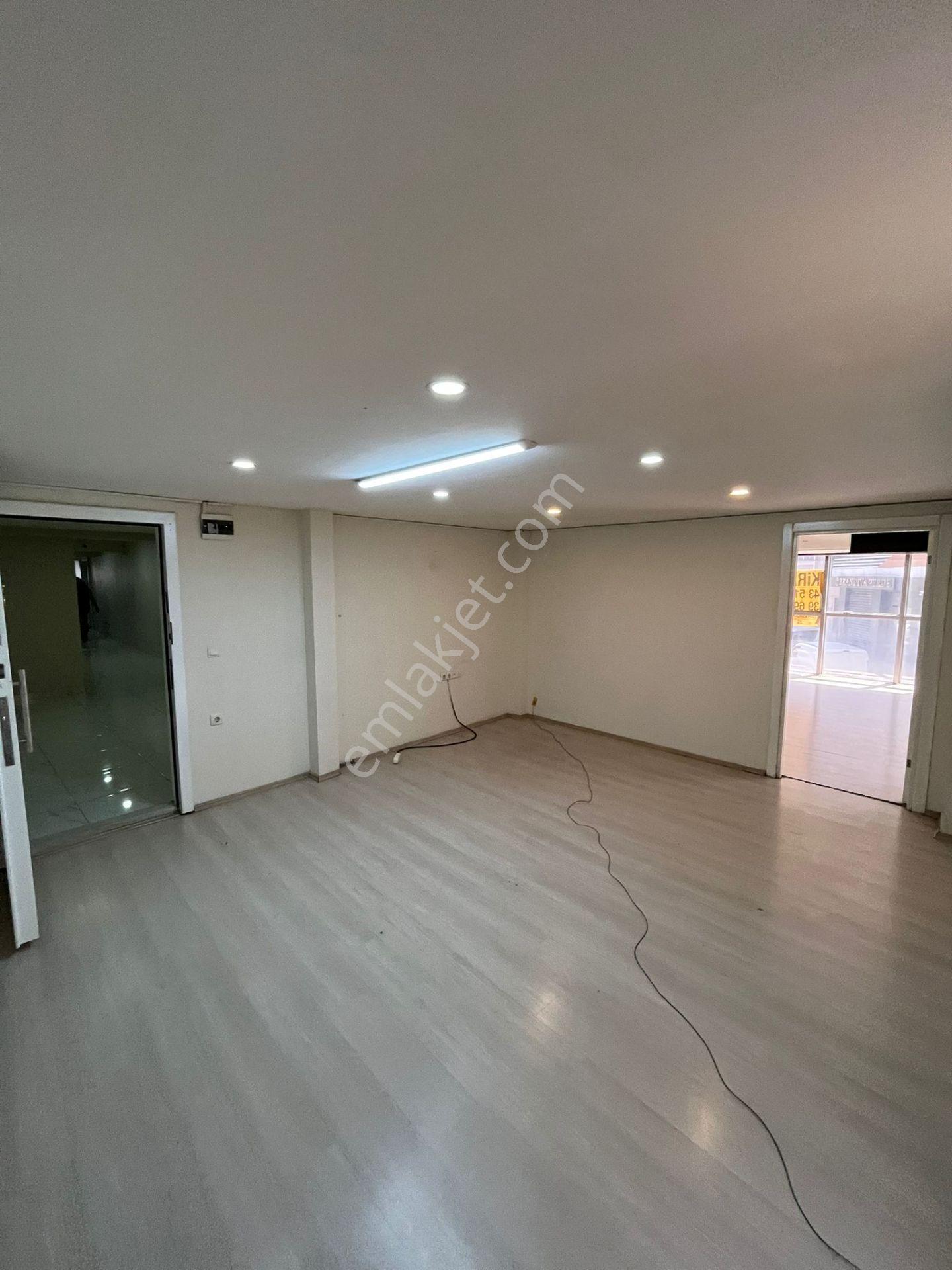Vişne Caddesi Beşdağ Plaza'da Kiralık 60 M² 1+1 Ofis Fırsatı! - Görsel 9