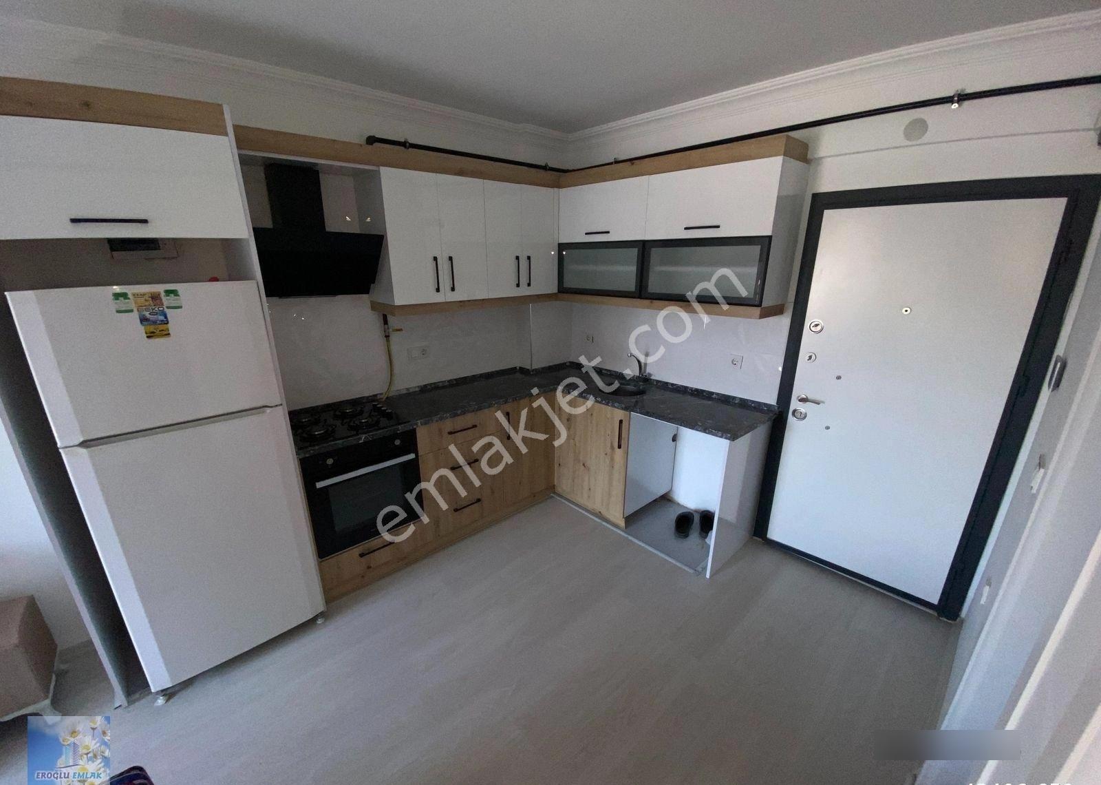 Seyrek De Full Eşyalı Merkeze Yakın Asansörlü 1+1 Satılık Dire - Görsel 4