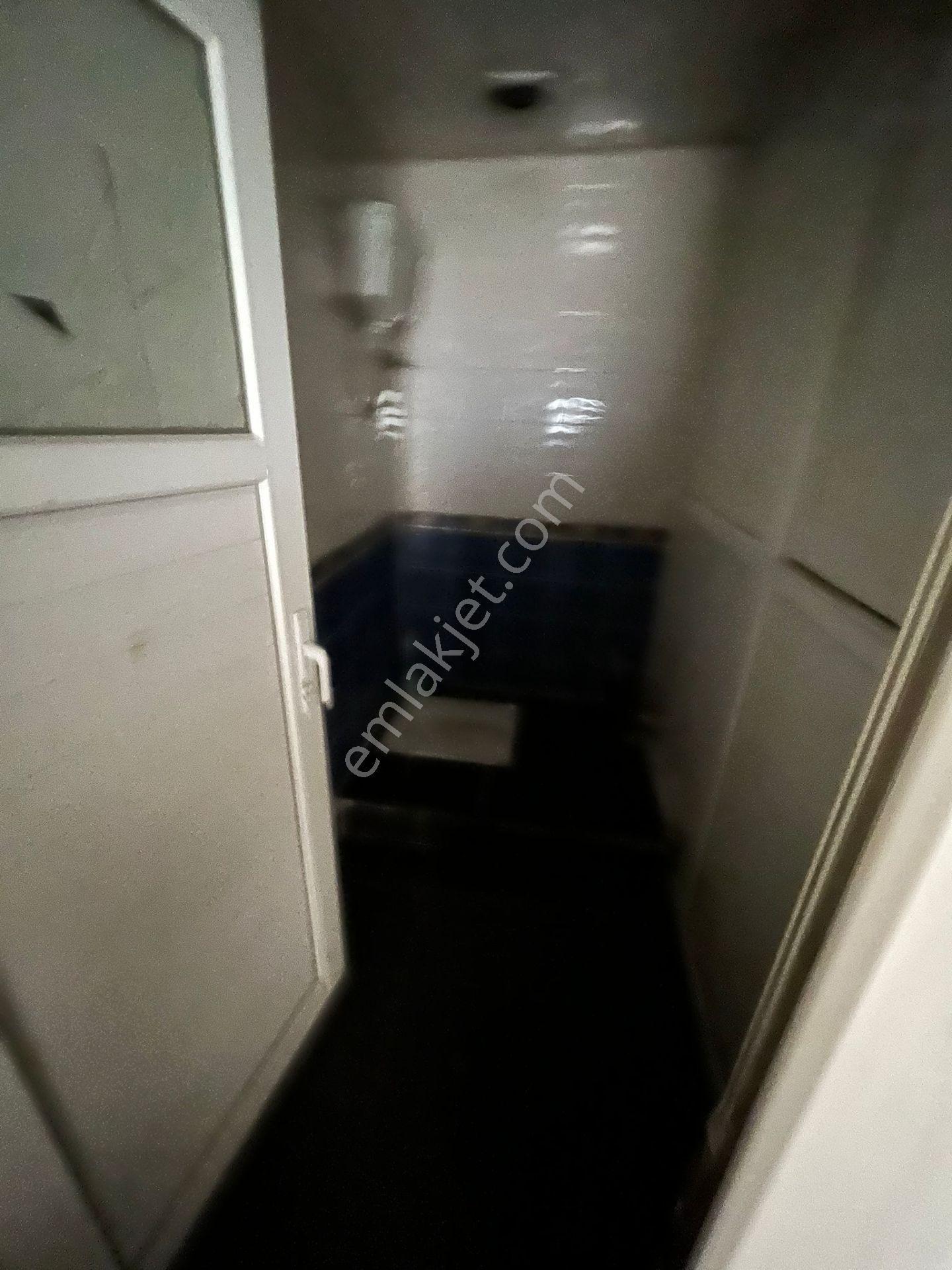 Vişne Caddesi Beşdağ Plaza'da Kiralık 350 M² İşyeri Fırsatı! - Görsel 3