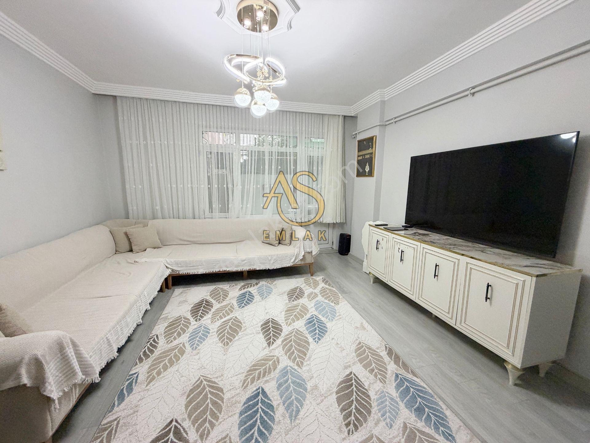 As Emlaktan 2+1 Cadde Üzerinde Merkeze Yakın Bahçe Teraslı Daire - Görsel 4
