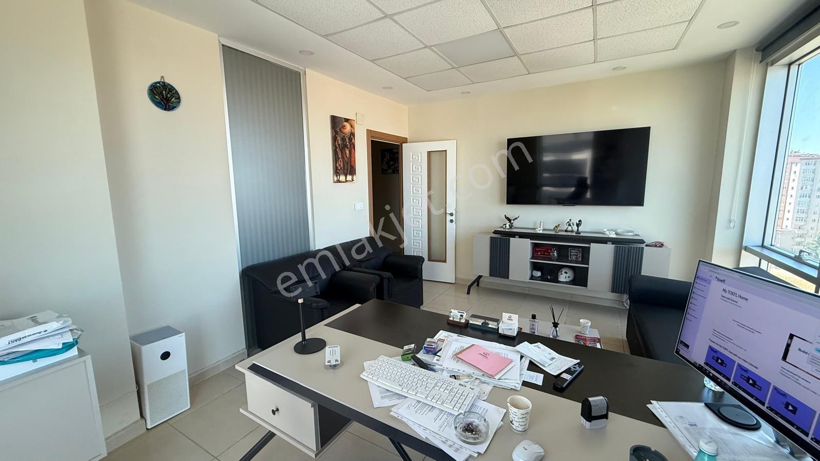 Turyap Hürriyetten Real Towersda Kiracılı 66 M² Satılık Ofis - Görsel 7