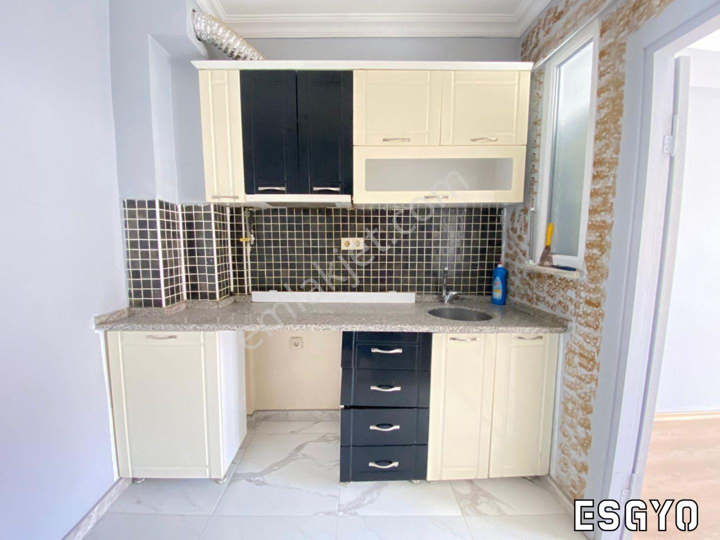 Esgyo'dan Anadolu Ünv. İçem Kapısı Yakını 2+0 Kiralık Daire - Görsel 15