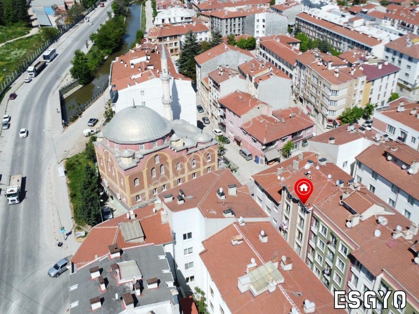 Esgyo'dan Anadolu Ünv. İçem Kapısı Yakını 2+0 Kiralık Daire - Görsel 25
