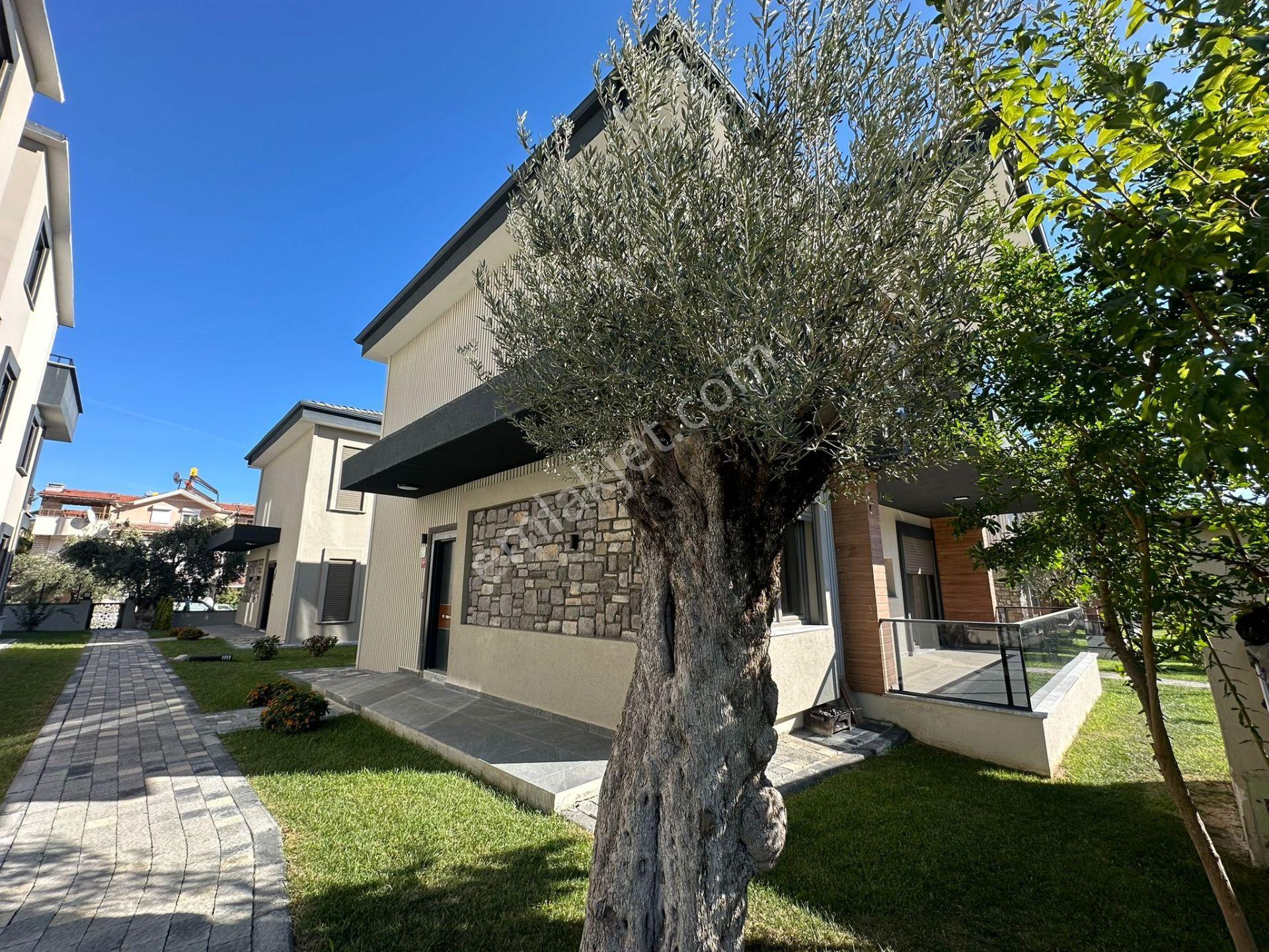✨akçay Ay Emlaktan✨gürede Denize 300 M Yeşillikler İçerisinde Huzur Bulacağınız Satılık 4+1müstakil - Görsel 4