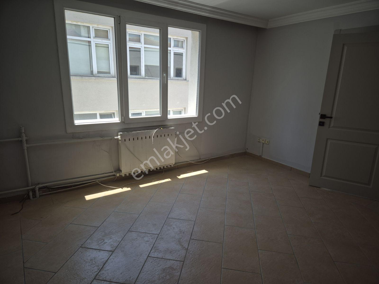 Ank Çank Atatürk Bulvarında Tunus Cad Cepheli 3+1 Kiralık Ofis - Görsel 3