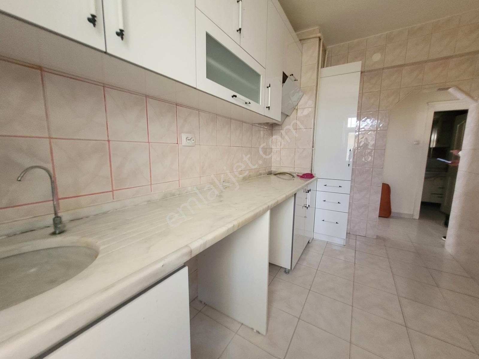 Ahiler'den Seda Sokakta Kuzey Batı Cephe Giriş Katta Kiralık !!! - Görsel 14