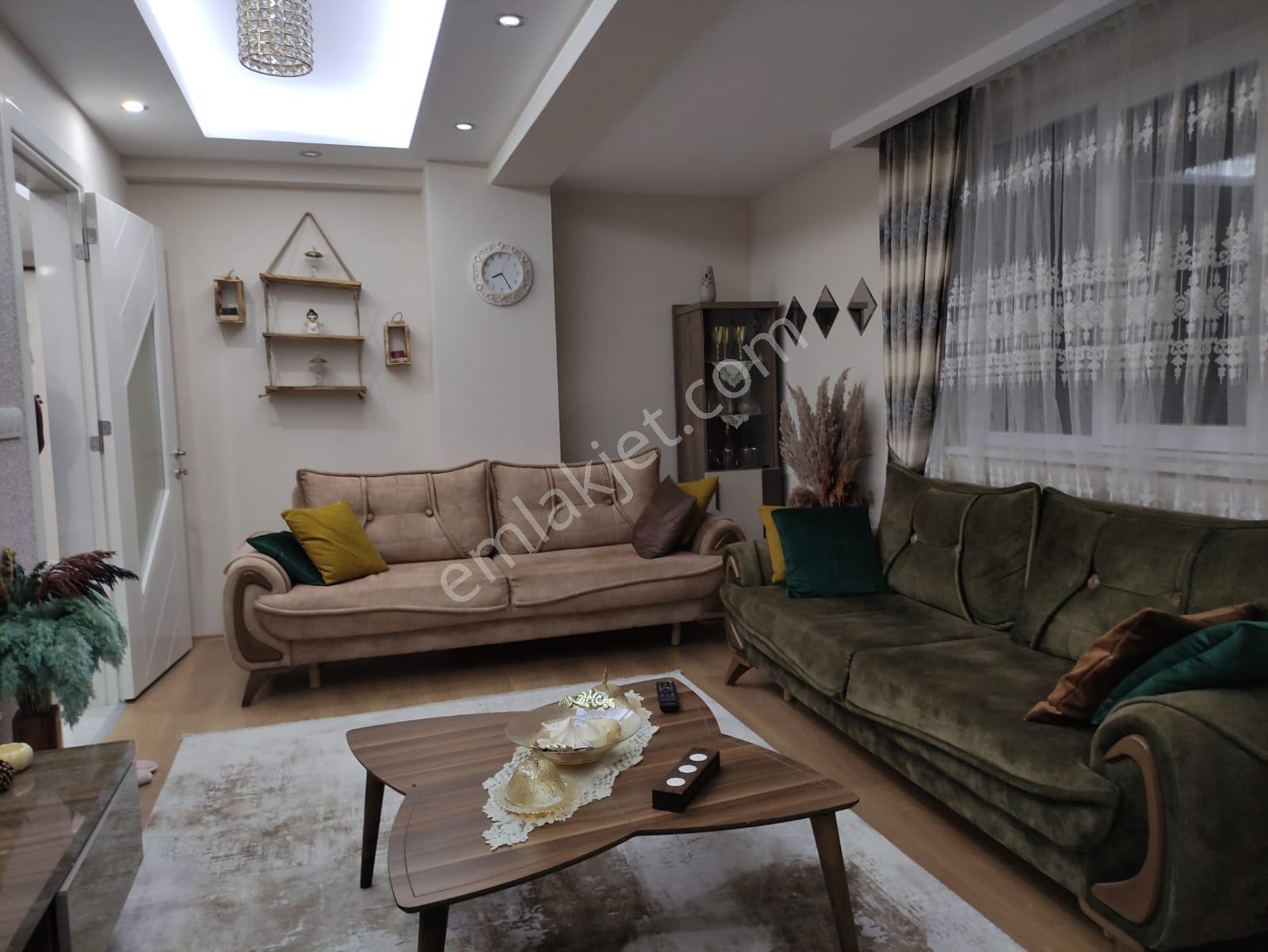 Ender Uysal Gayrimenkulden Bağbaşı Zümrüt Mahallesinde Muhteşem Manzaralı Satılık 4+1 Dublex Daire - Görsel 8