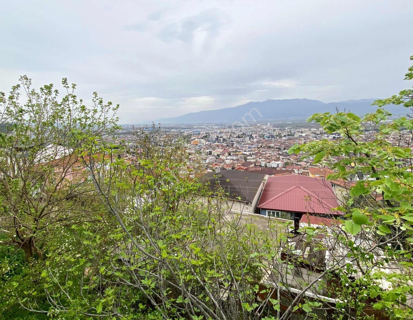 Konutix'ten İzmit Merkezde Acil Satılık İmarlı Arsa